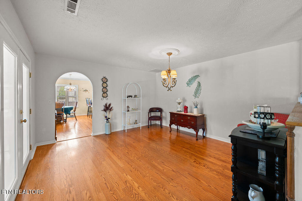 674 Southview Circle Kodak TN 37764