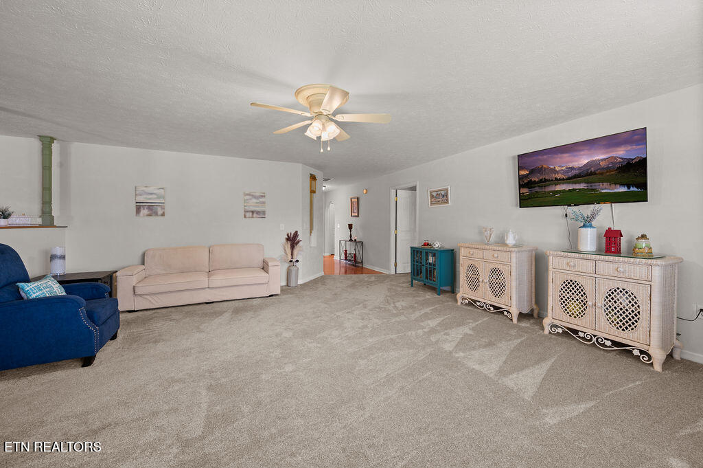 674 Southview Circle Kodak TN 37764