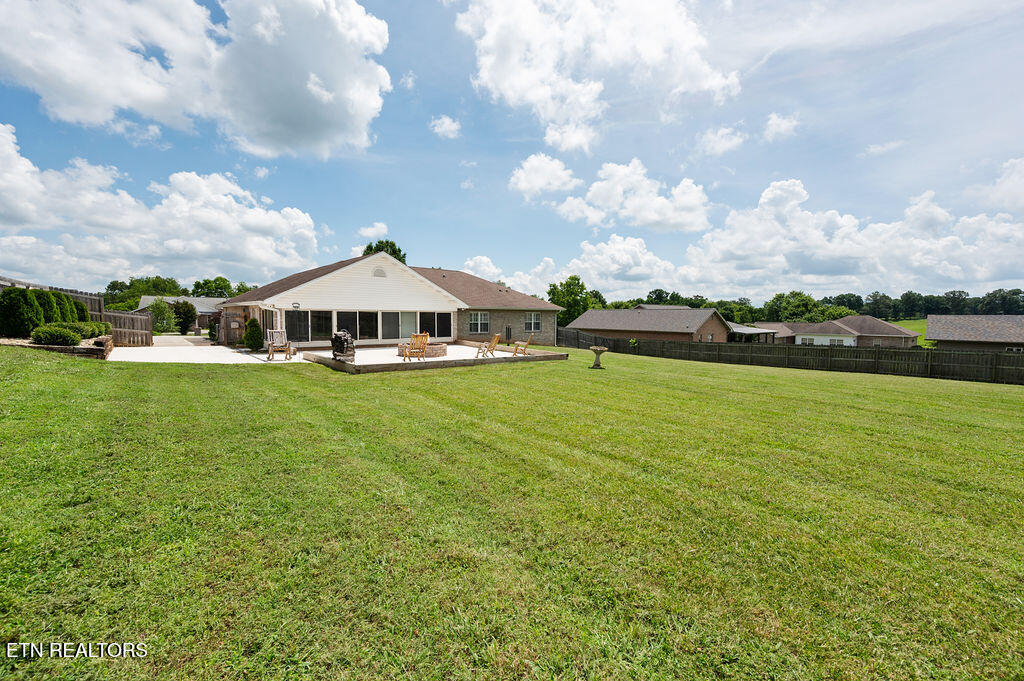 674 Southview Circle Kodak TN 37764