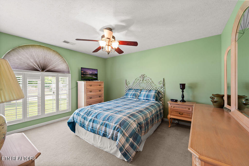 674 Southview Circle Kodak TN 37764
