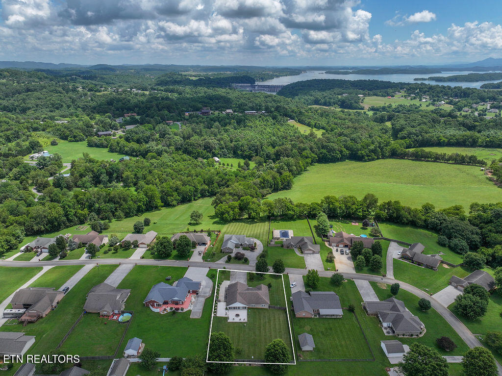674 Southview Circle Kodak TN 37764