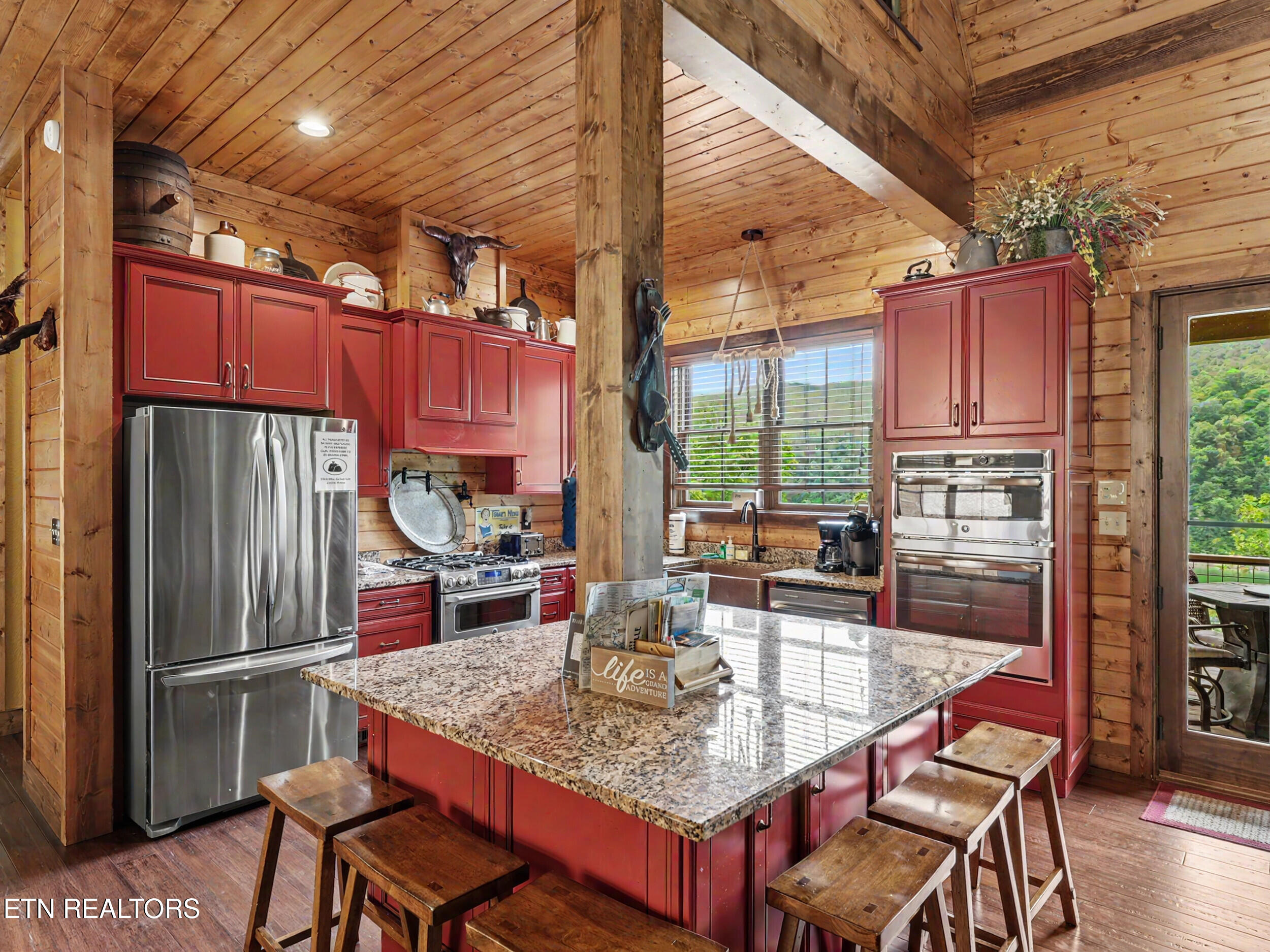836 & 835 Jacks Bluff Road New Tazewell TN 37825
