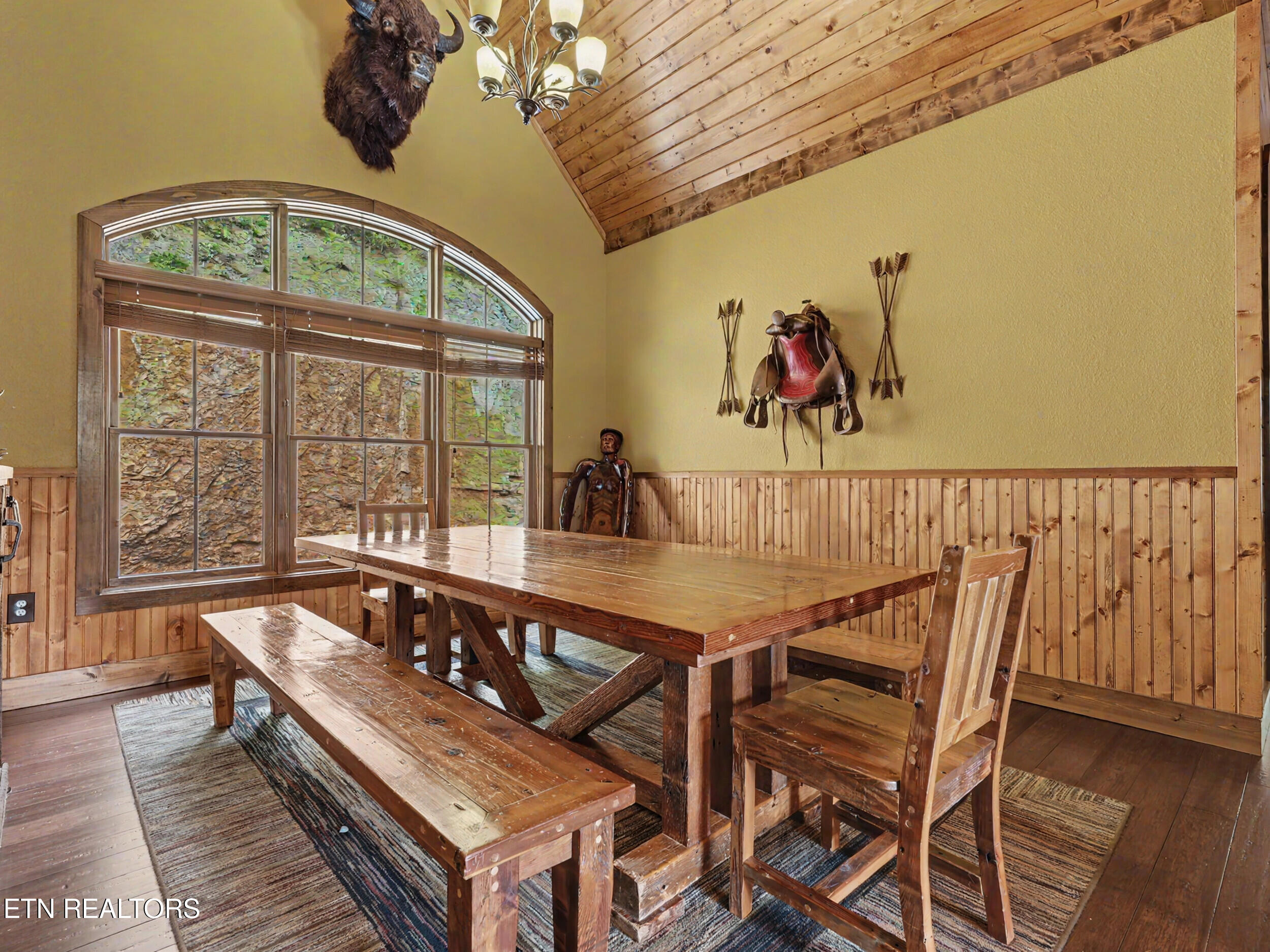 836 & 835 Jacks Bluff Road New Tazewell TN 37825