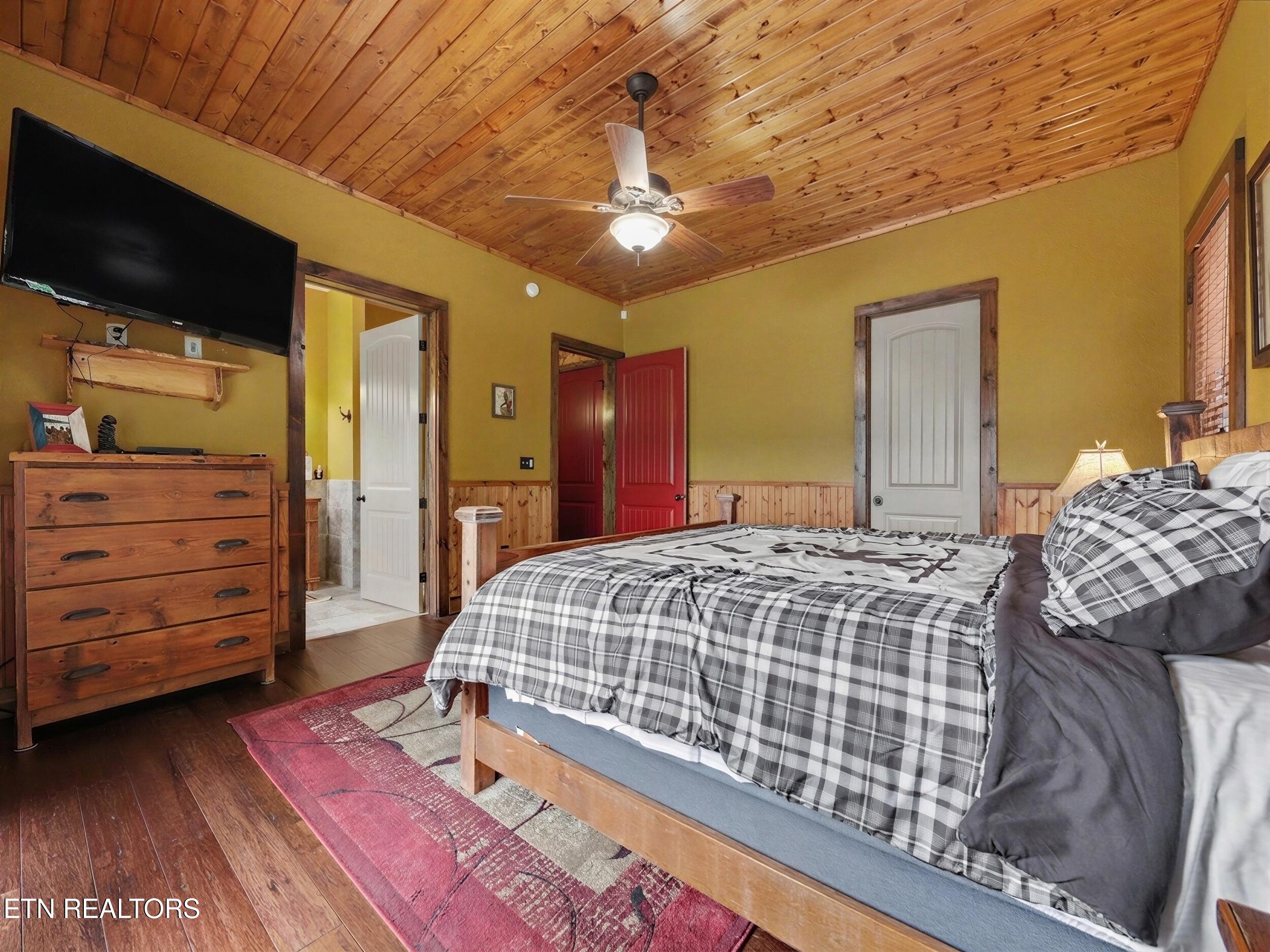 836 & 835 Jacks Bluff Road New Tazewell TN 37825
