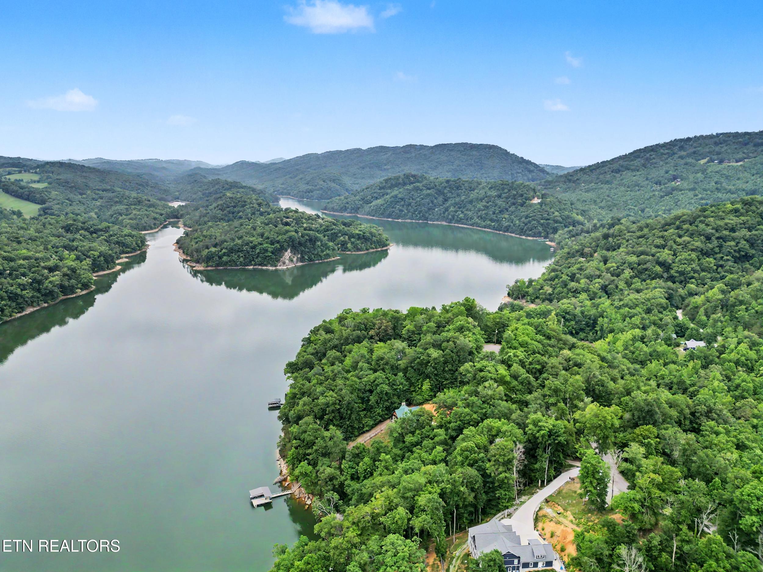 836 & 835 Jacks Bluff Road New Tazewell TN 37825