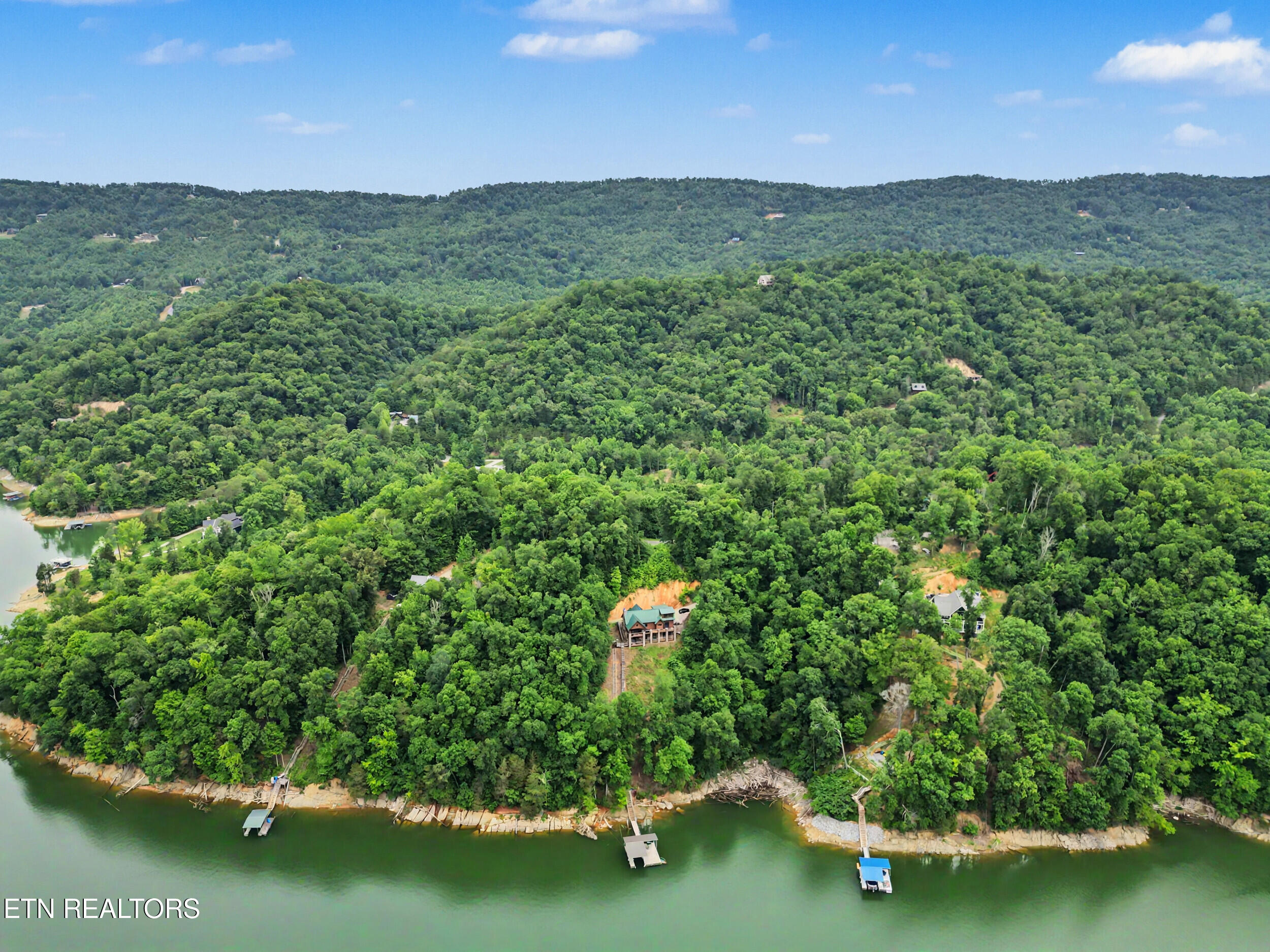 836 & 835 Jacks Bluff Road New Tazewell TN 37825