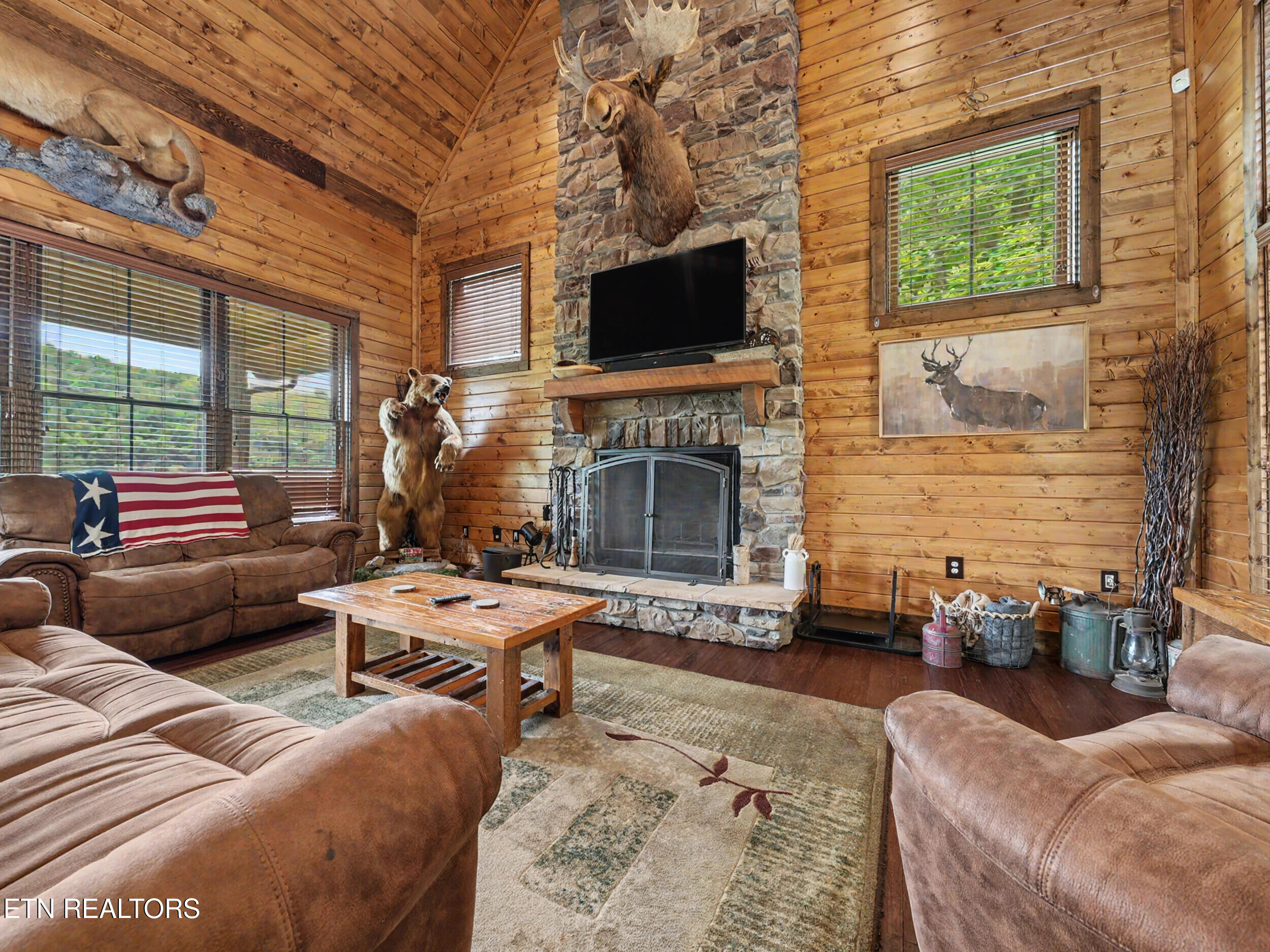 836 & 835 Jacks Bluff Road New Tazewell TN 37825