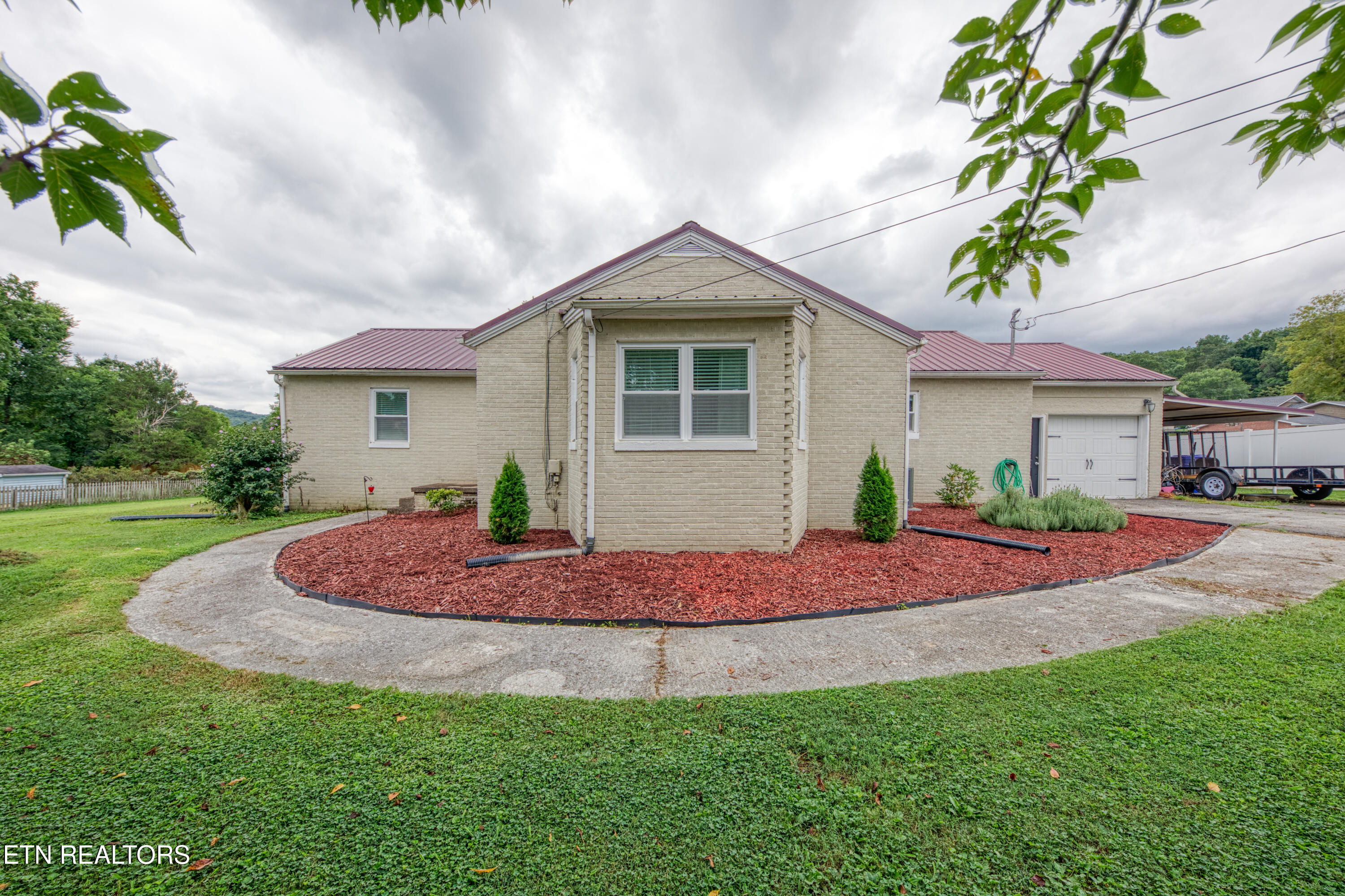 710 Lantana Lane Clinton TN 37716