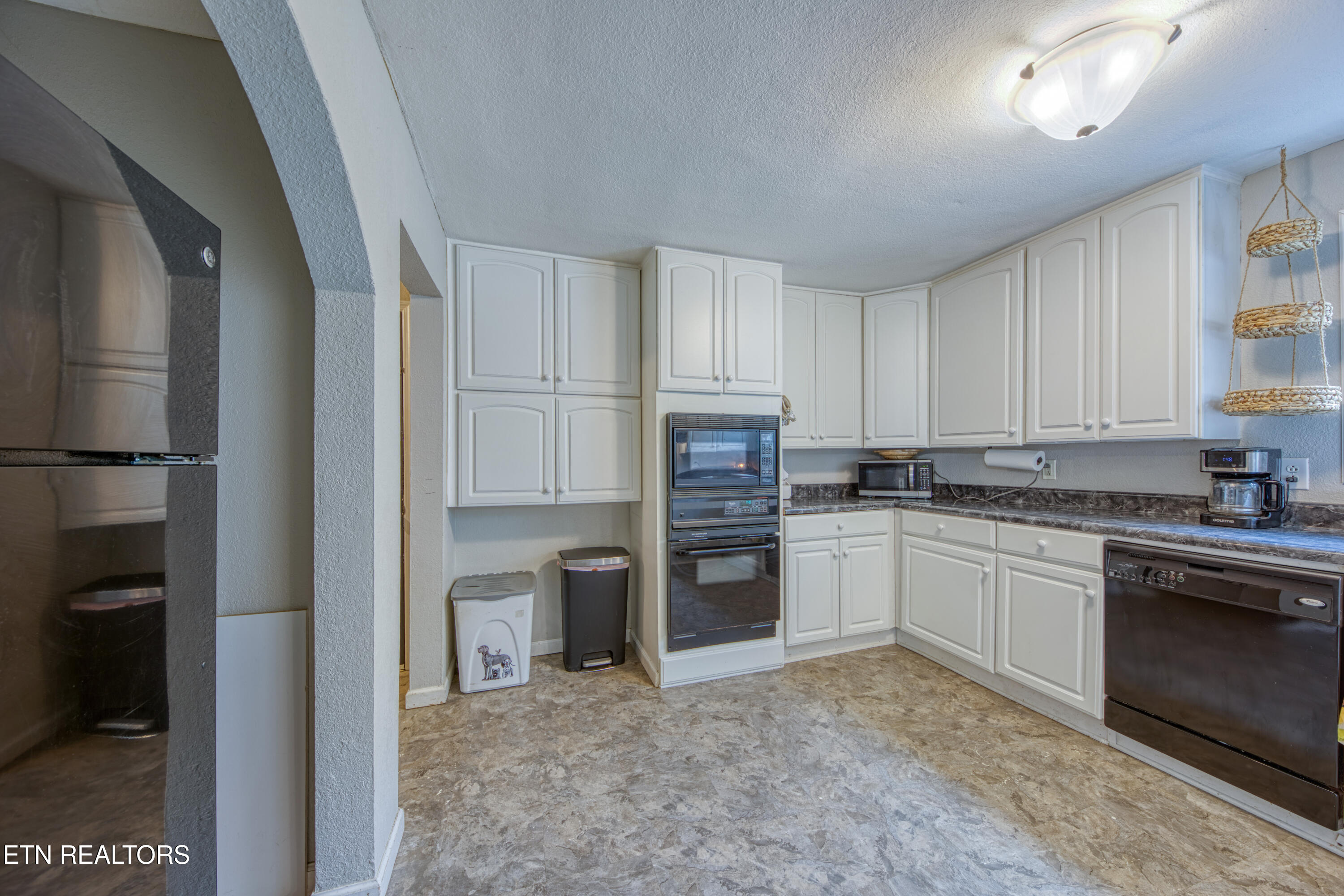 710 Lantana Lane Clinton TN 37716