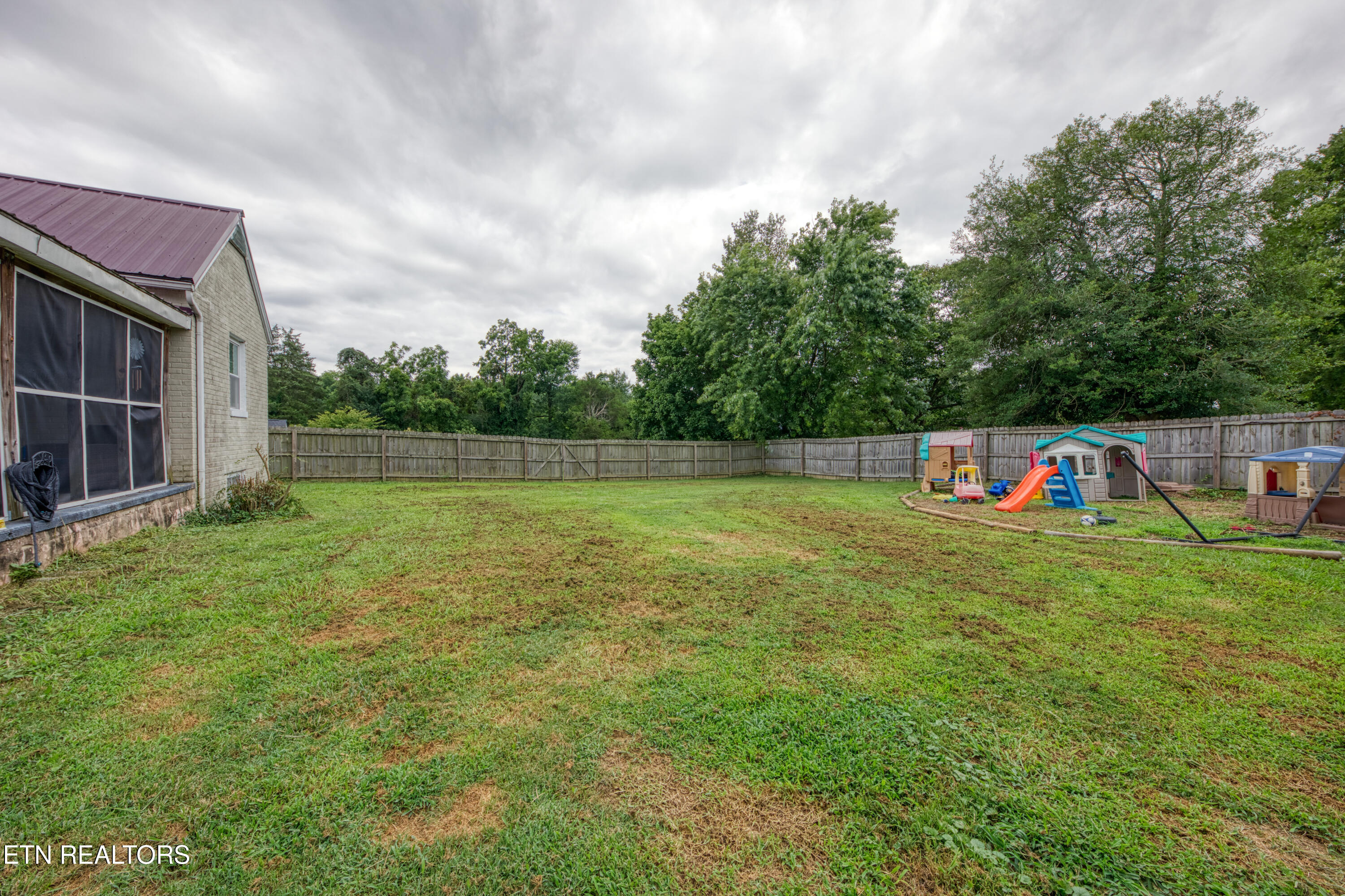 710 Lantana Lane Clinton TN 37716