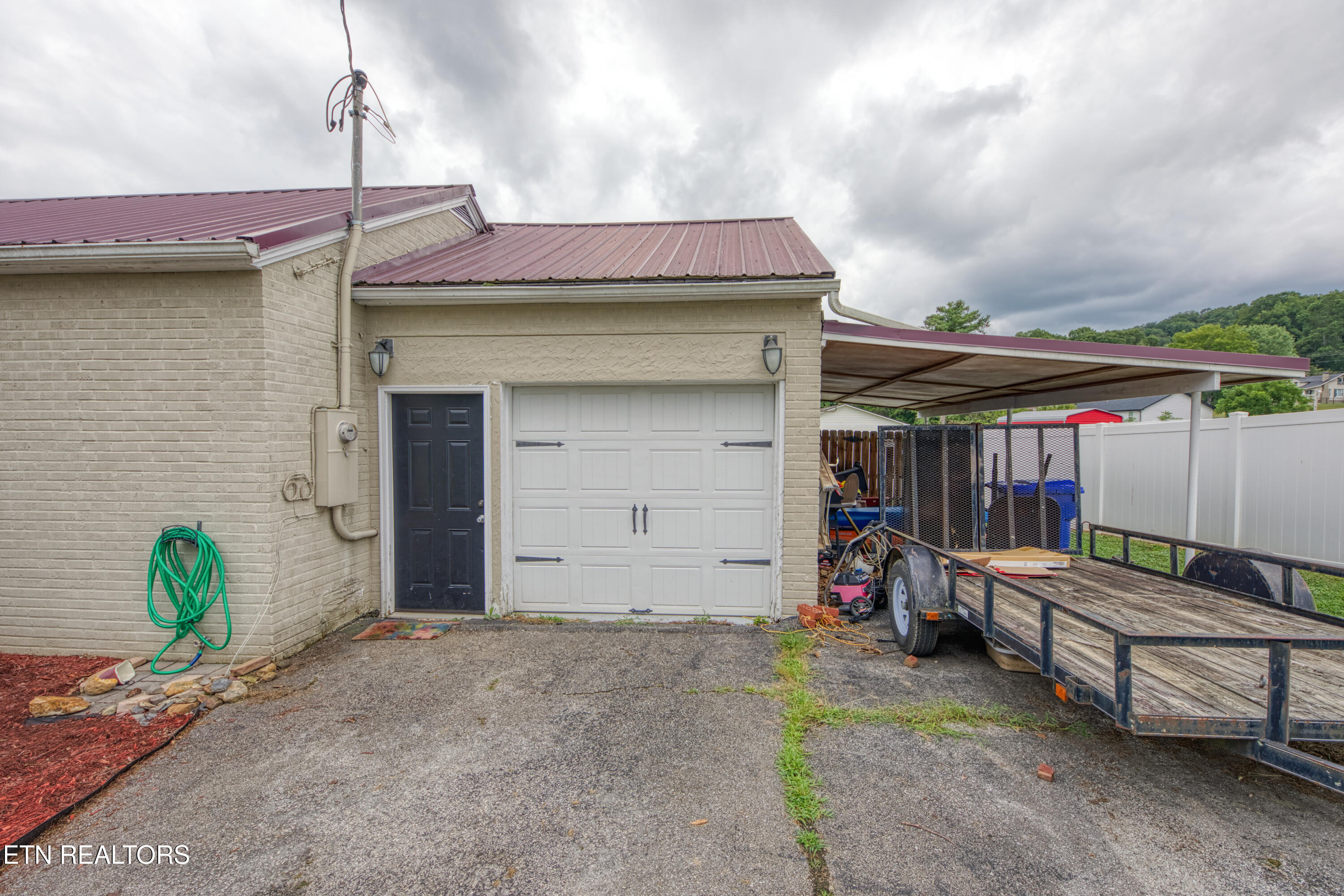 710 Lantana Lane Clinton TN 37716