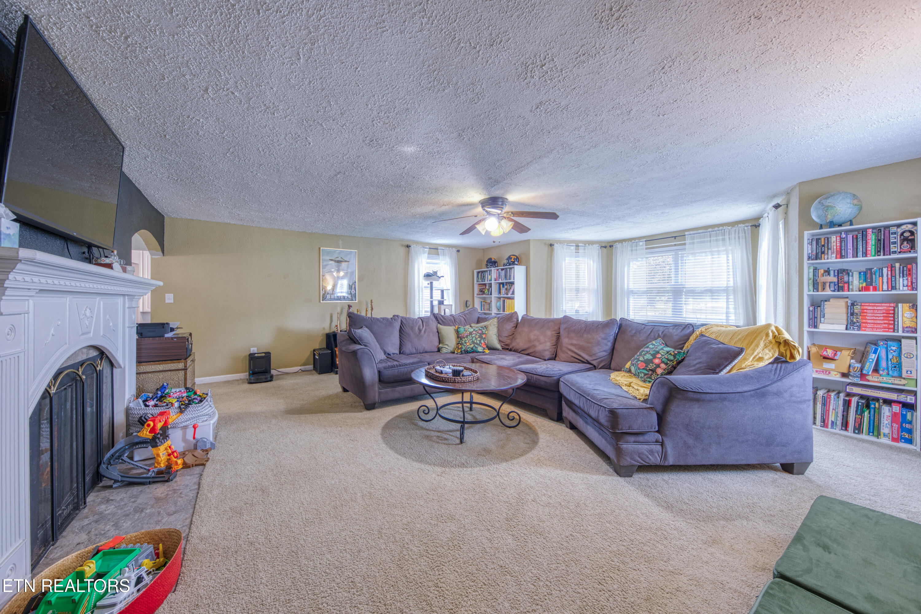 710 Lantana Lane Clinton TN 37716