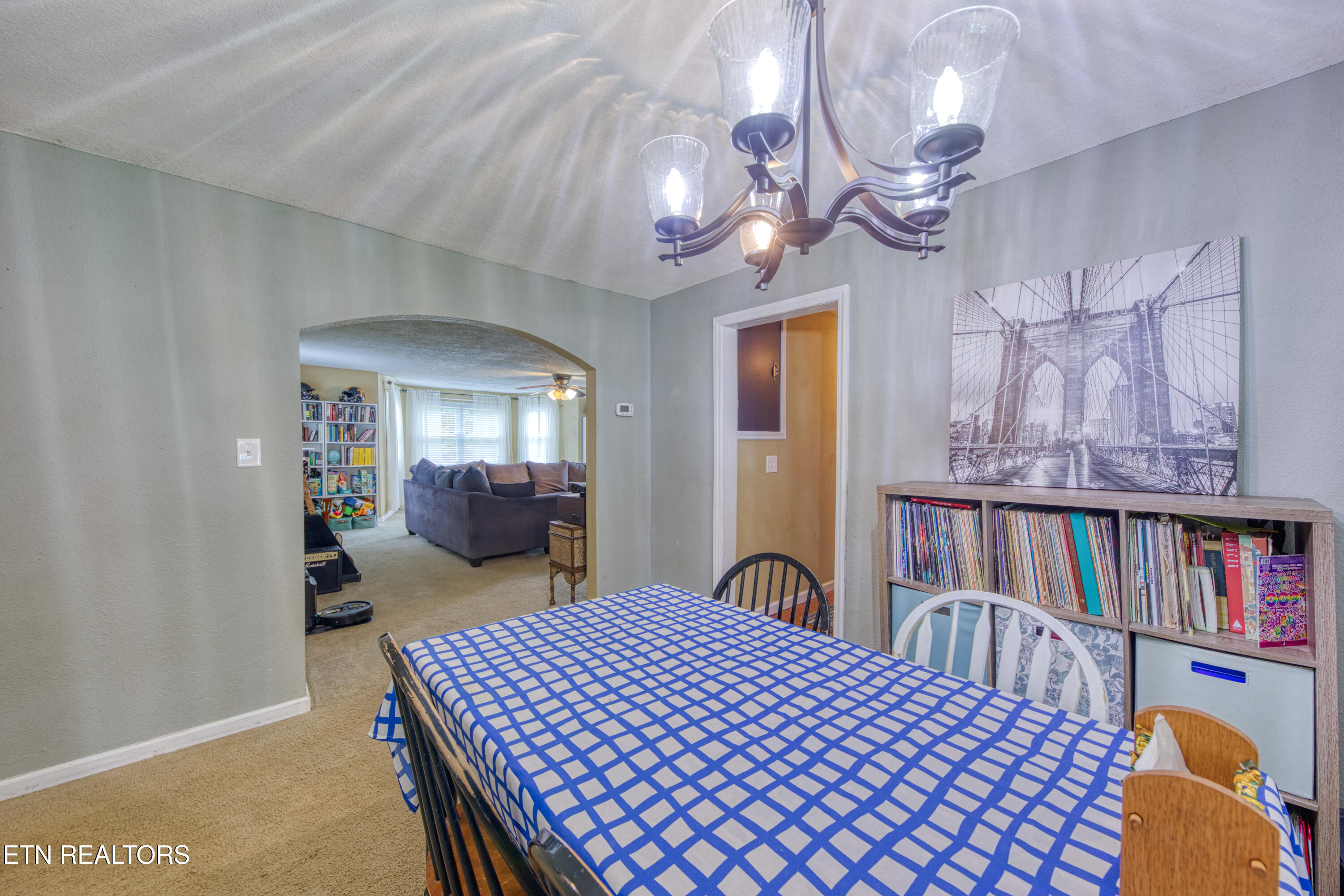 710 Lantana Lane Clinton TN 37716