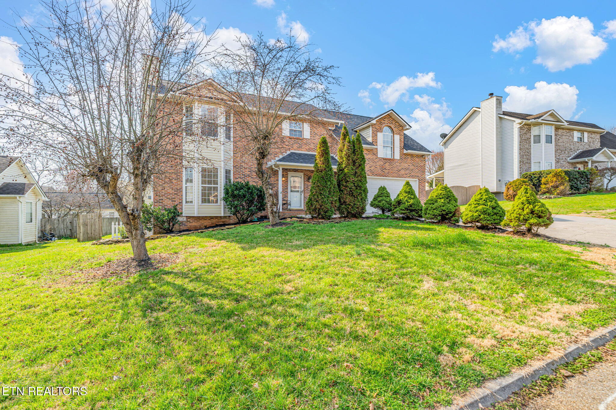 522 Bushwood Drive Knoxville TN 37918
