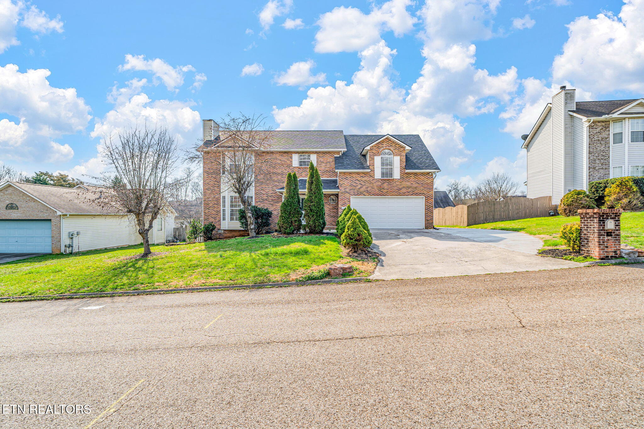 522 Bushwood Drive Knoxville TN 37918