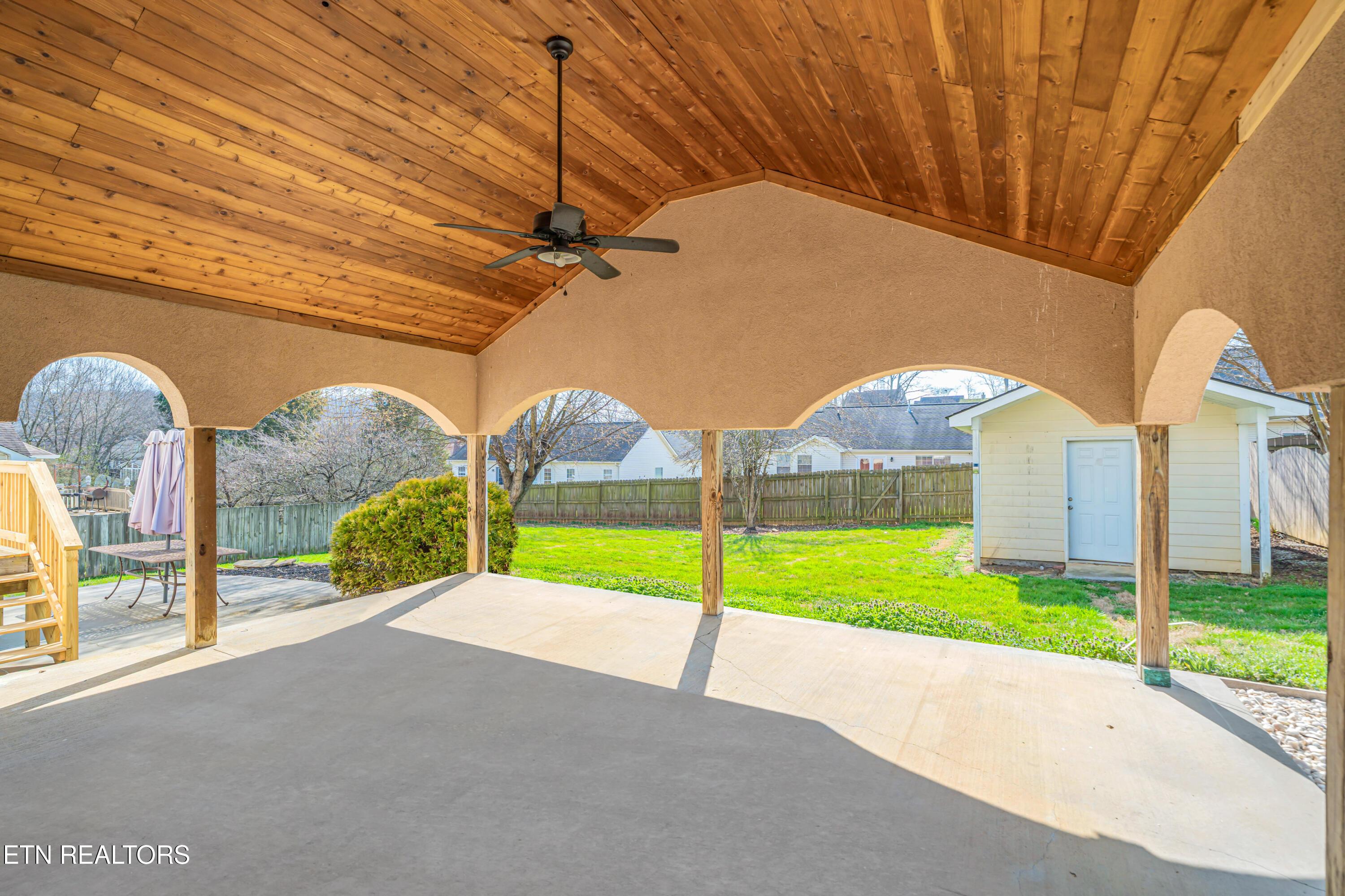 522 Bushwood Drive Knoxville TN 37918