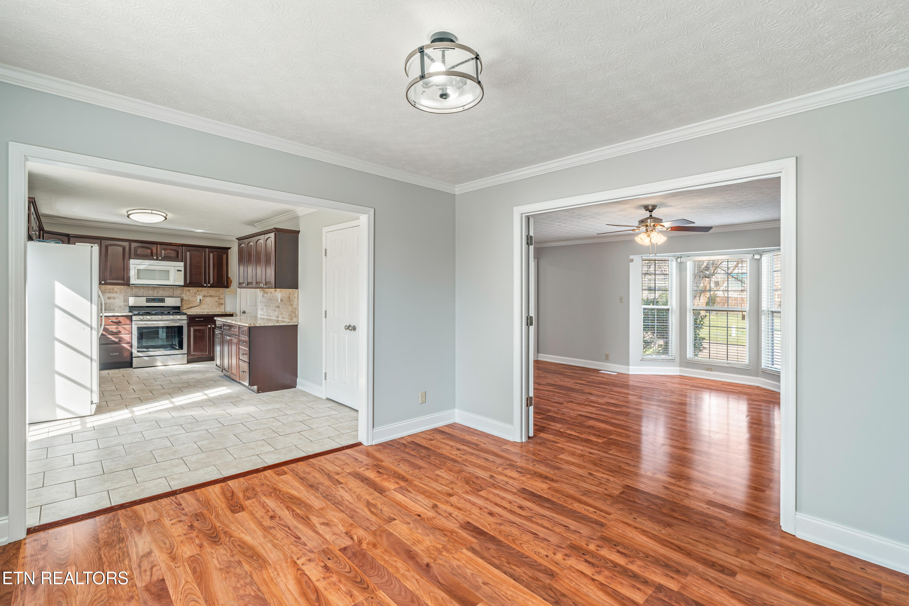 522 Bushwood Drive Knoxville TN 37918