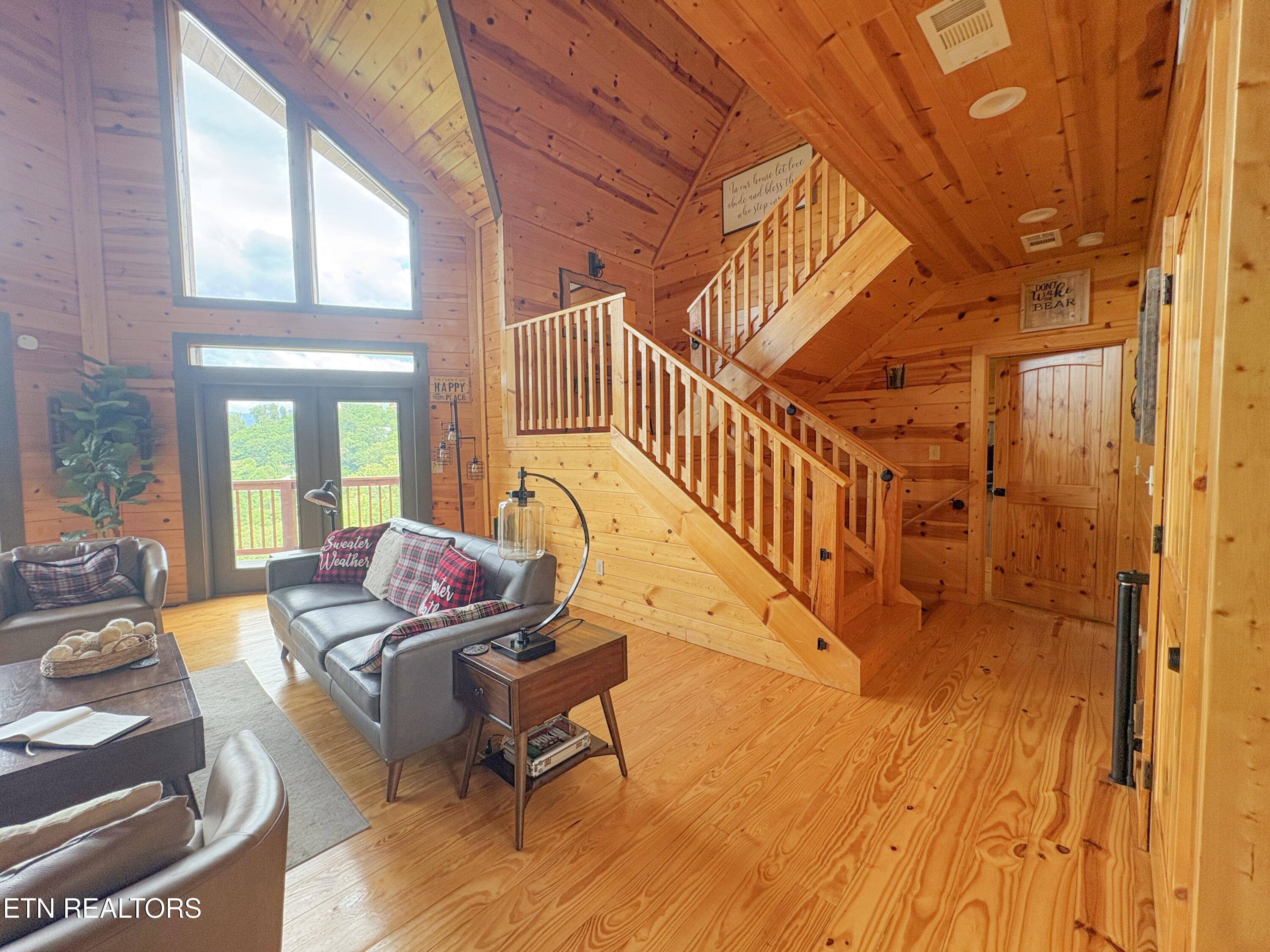 Gatlinburg TN 37738