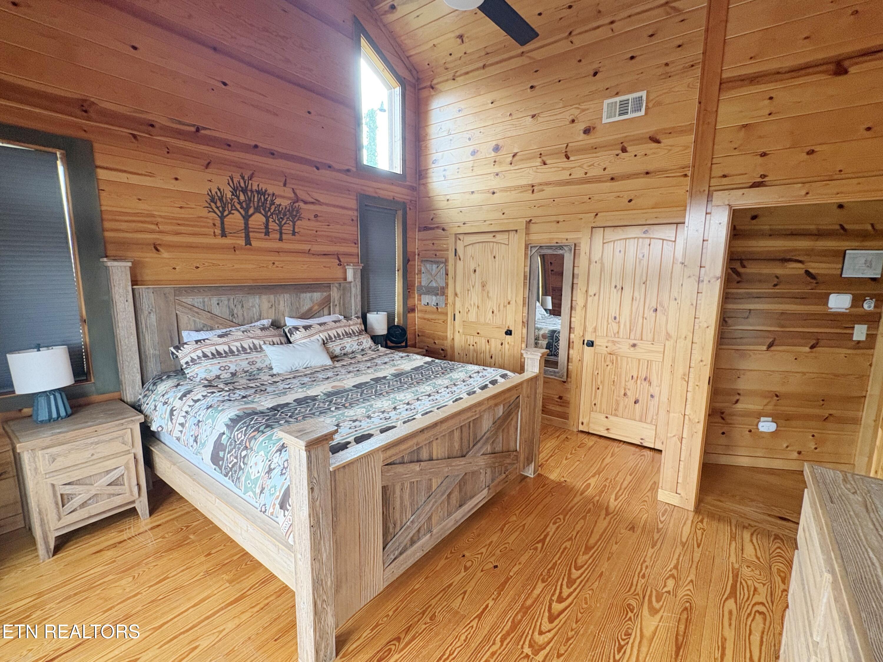 Gatlinburg TN 37738