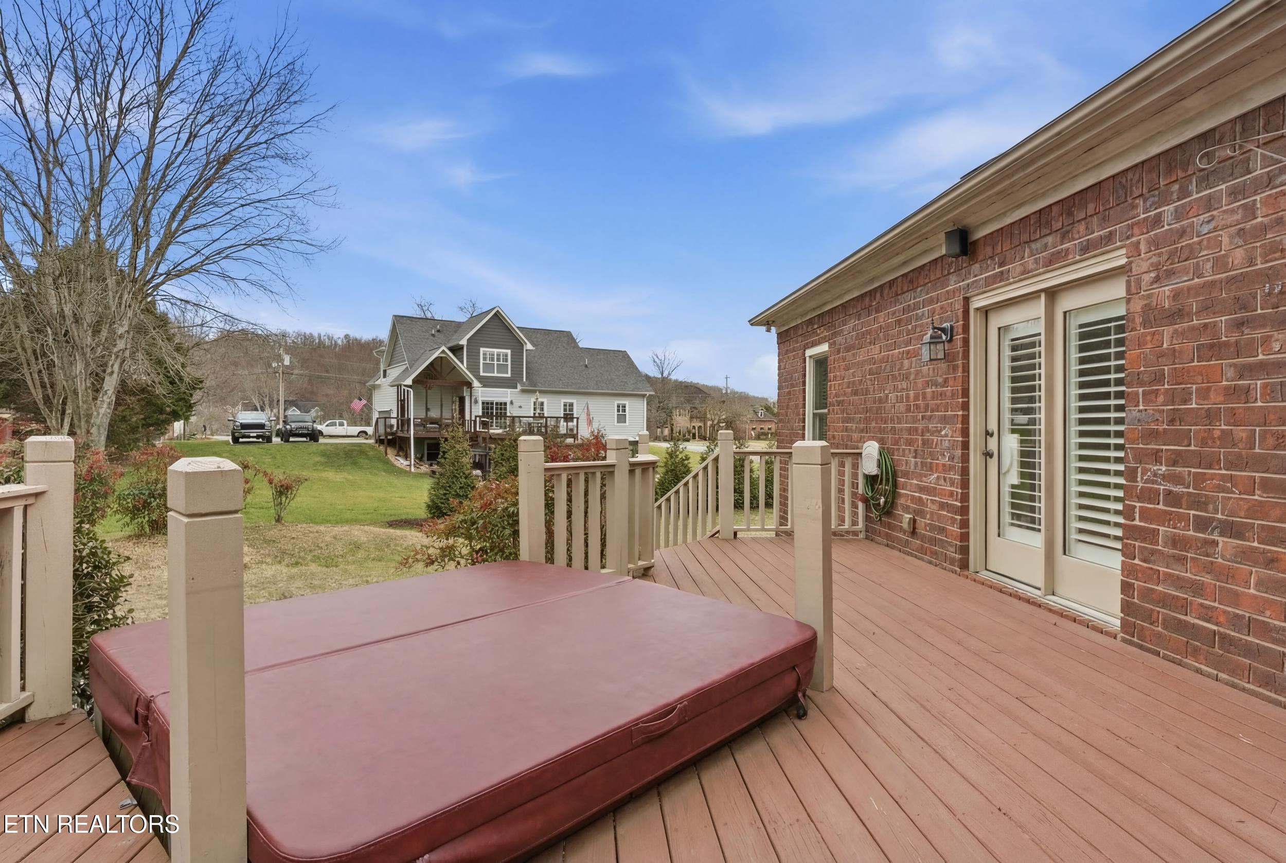 350 River Chase Road Lenoir City TN 37772