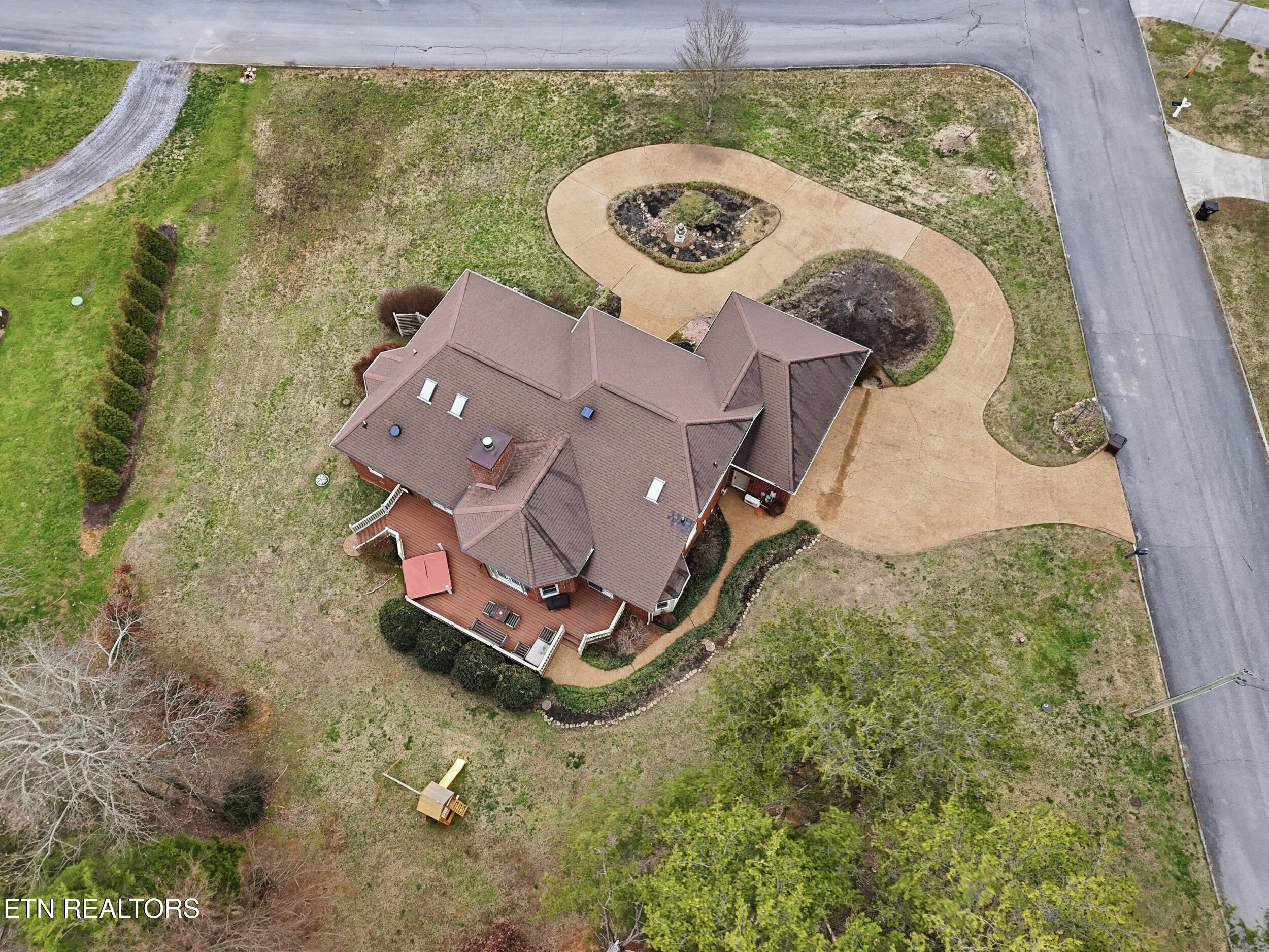 350 River Chase Road Lenoir City TN 37772