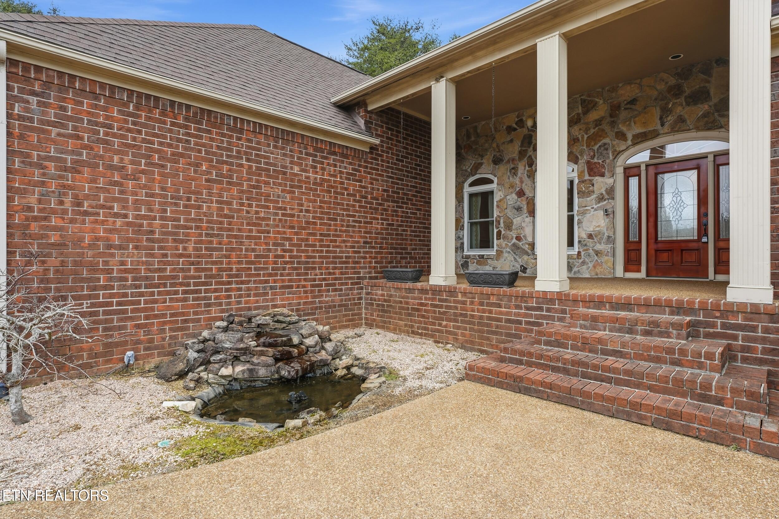 350 River Chase Road Lenoir City TN 37772