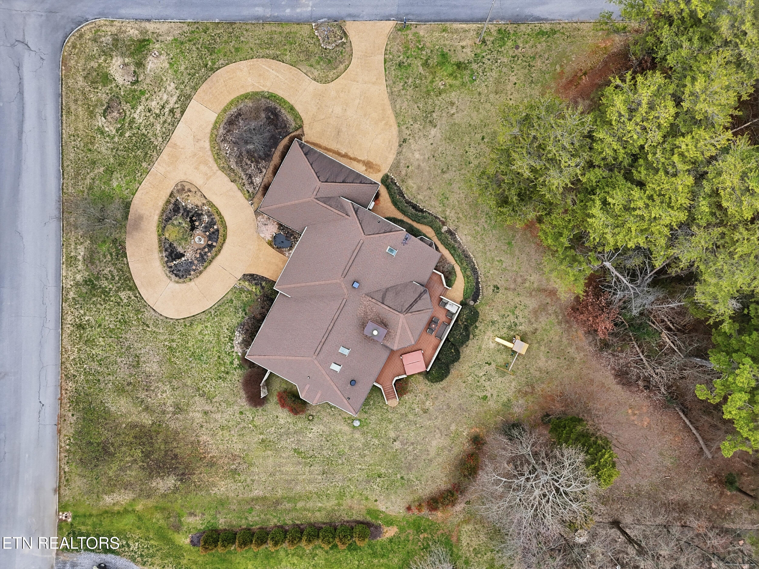 350 River Chase Road Lenoir City TN 37772