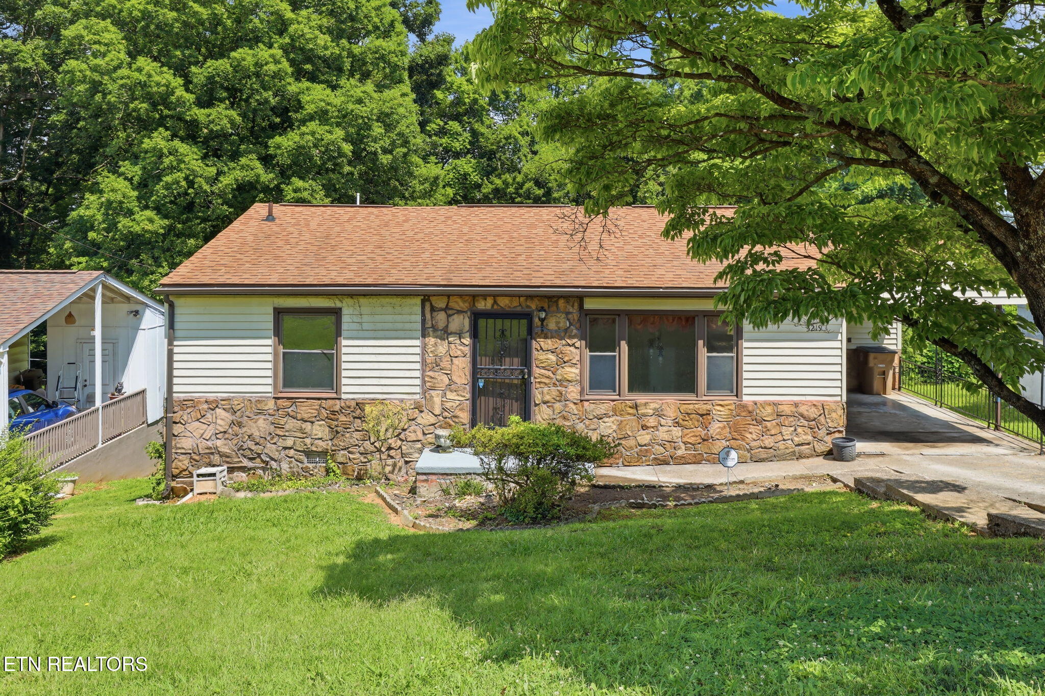 3219 Lay Avenue Knoxville TN 37914