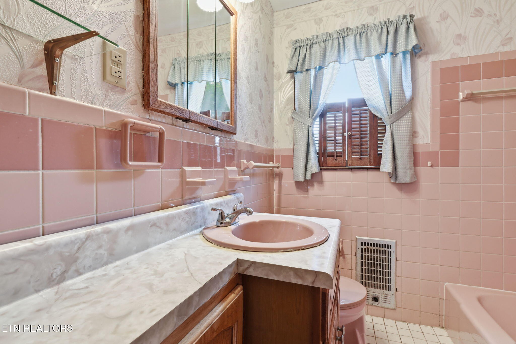 3219 Lay Avenue Knoxville TN 37914