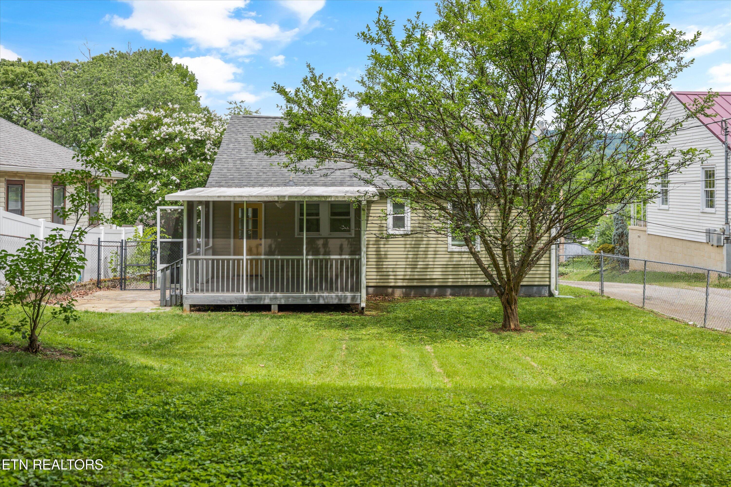 508 E Columbia Avenue Knoxville TN 37917
