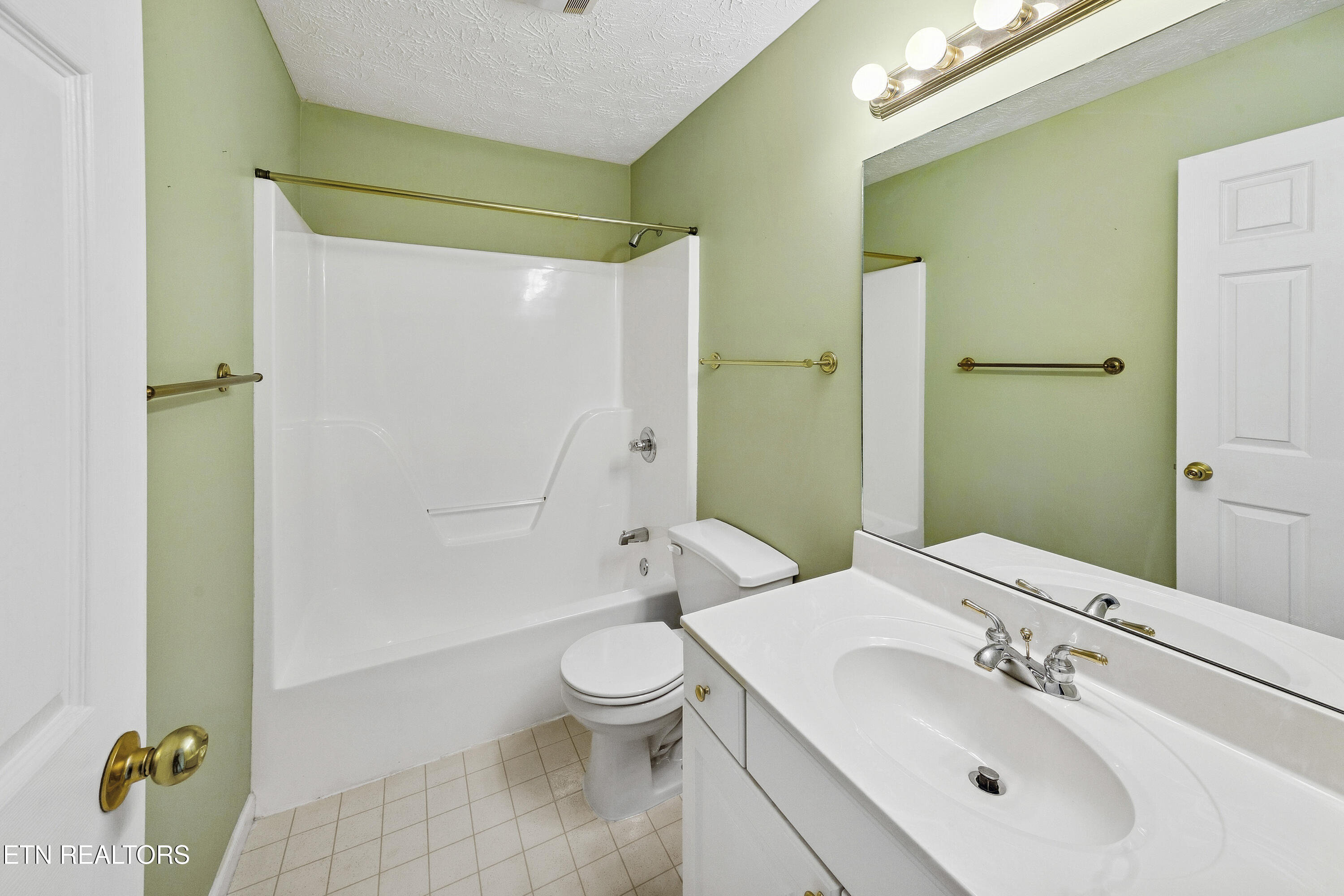 7646 Red Bay Way Knoxville TN 37919