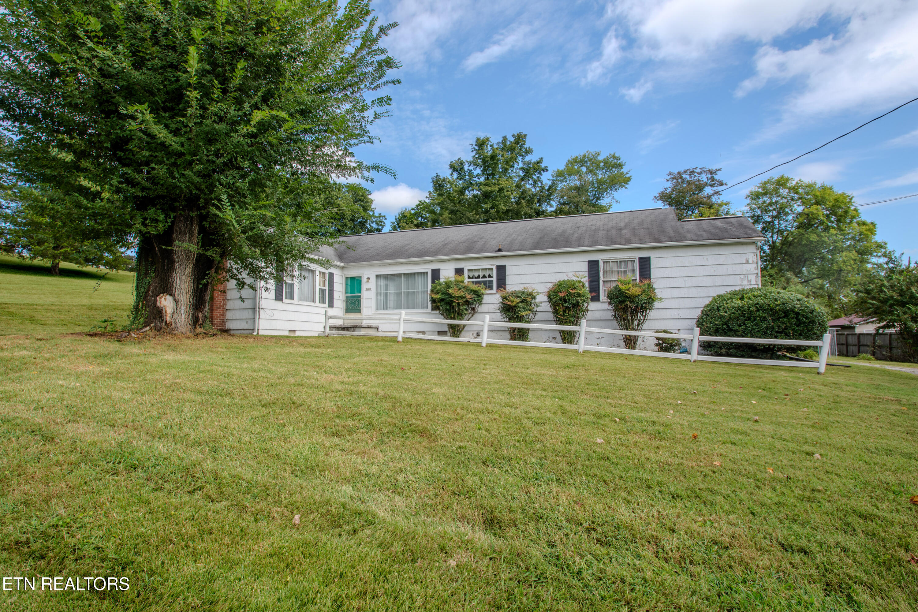 2504 Pleasant View Road Knoxville TN 37914