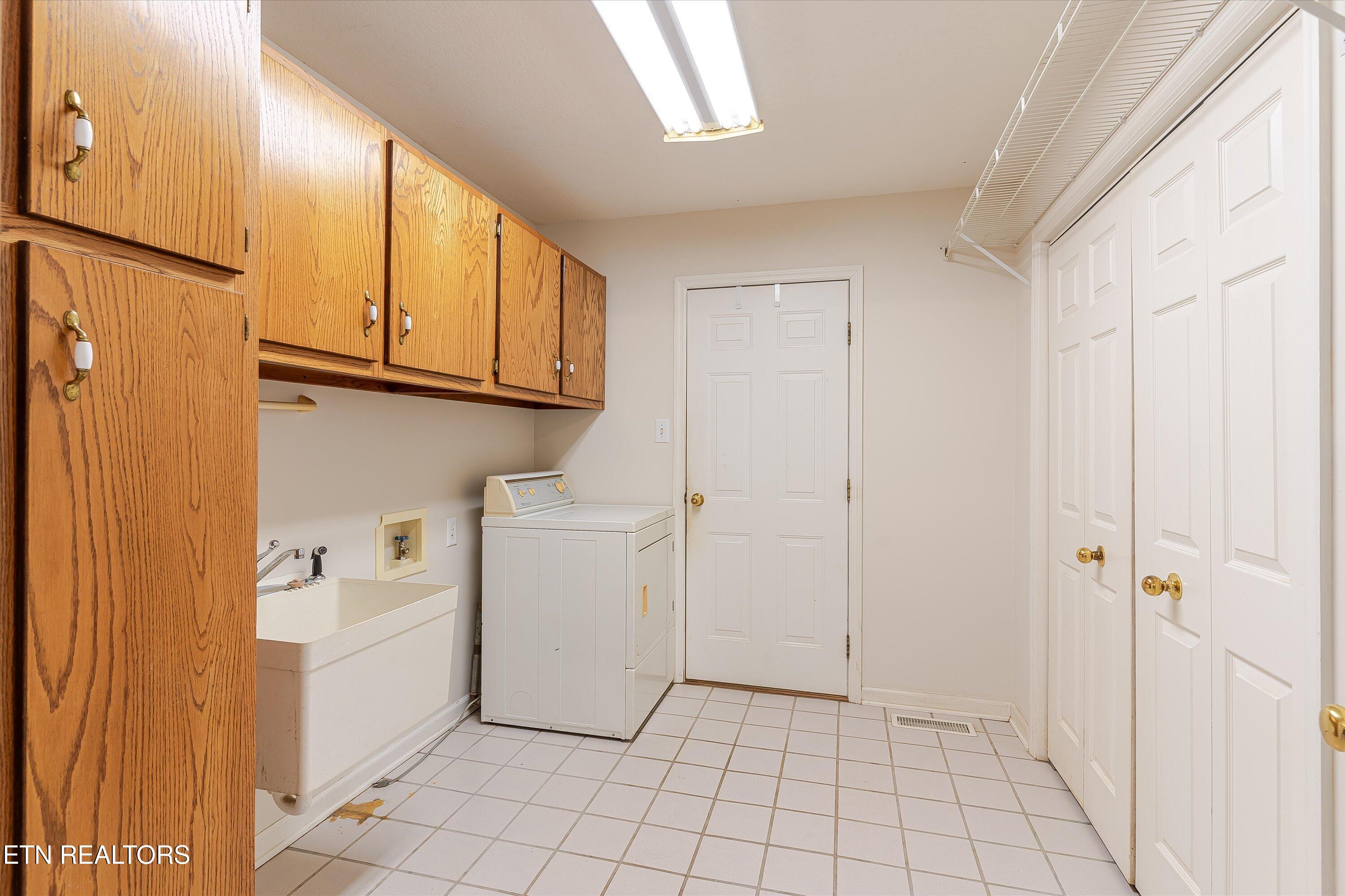 124 Easter Drive Rockwood TN 37854