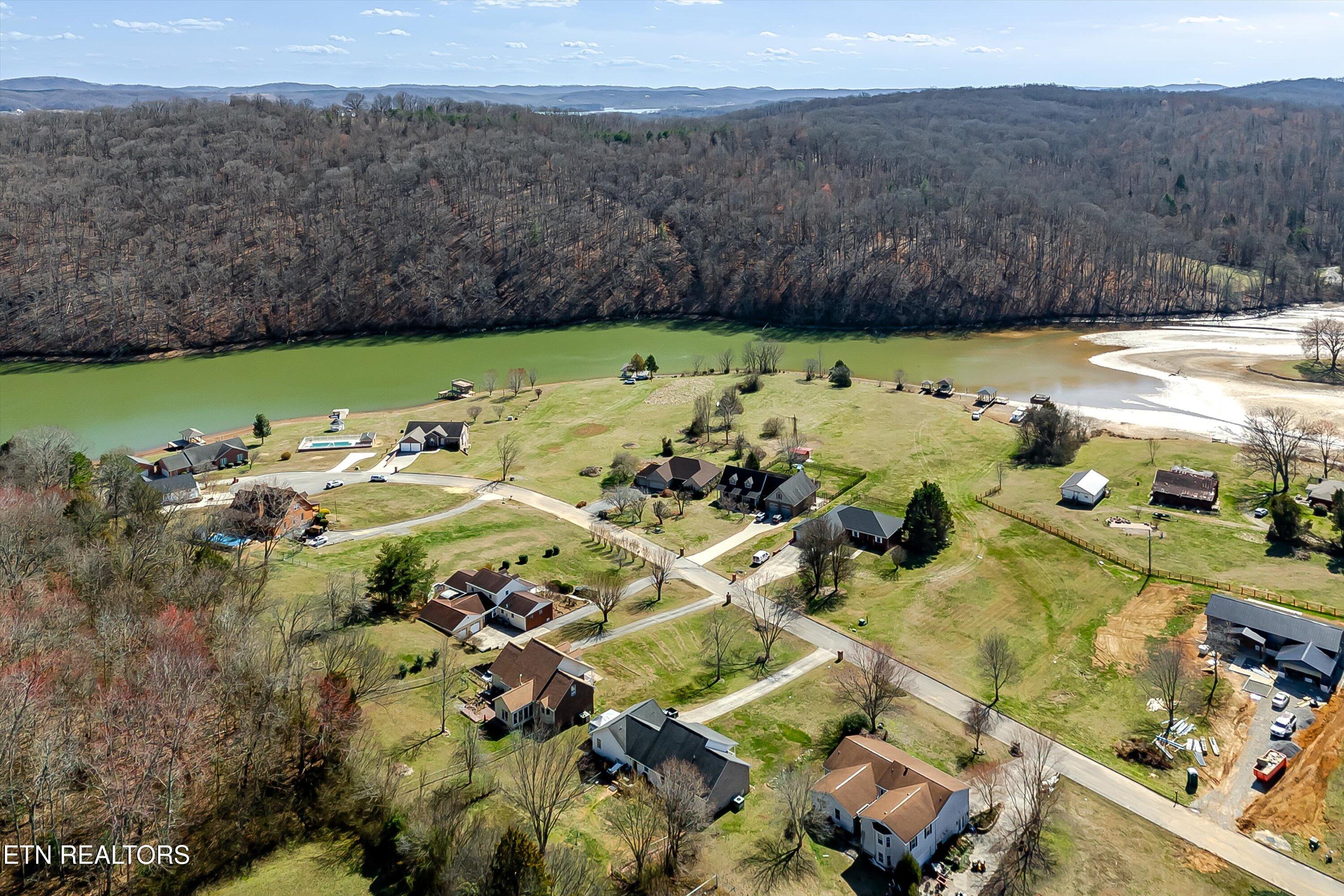 124 Easter Drive Rockwood TN 37854