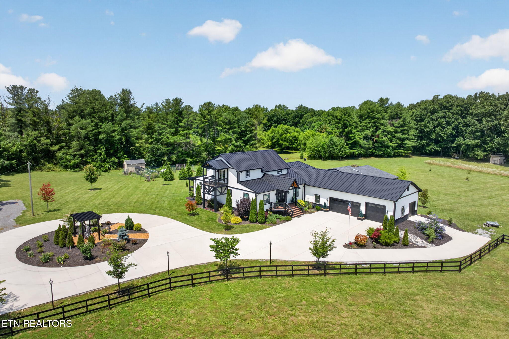 3358 Plateau Road Crossville TN 38571