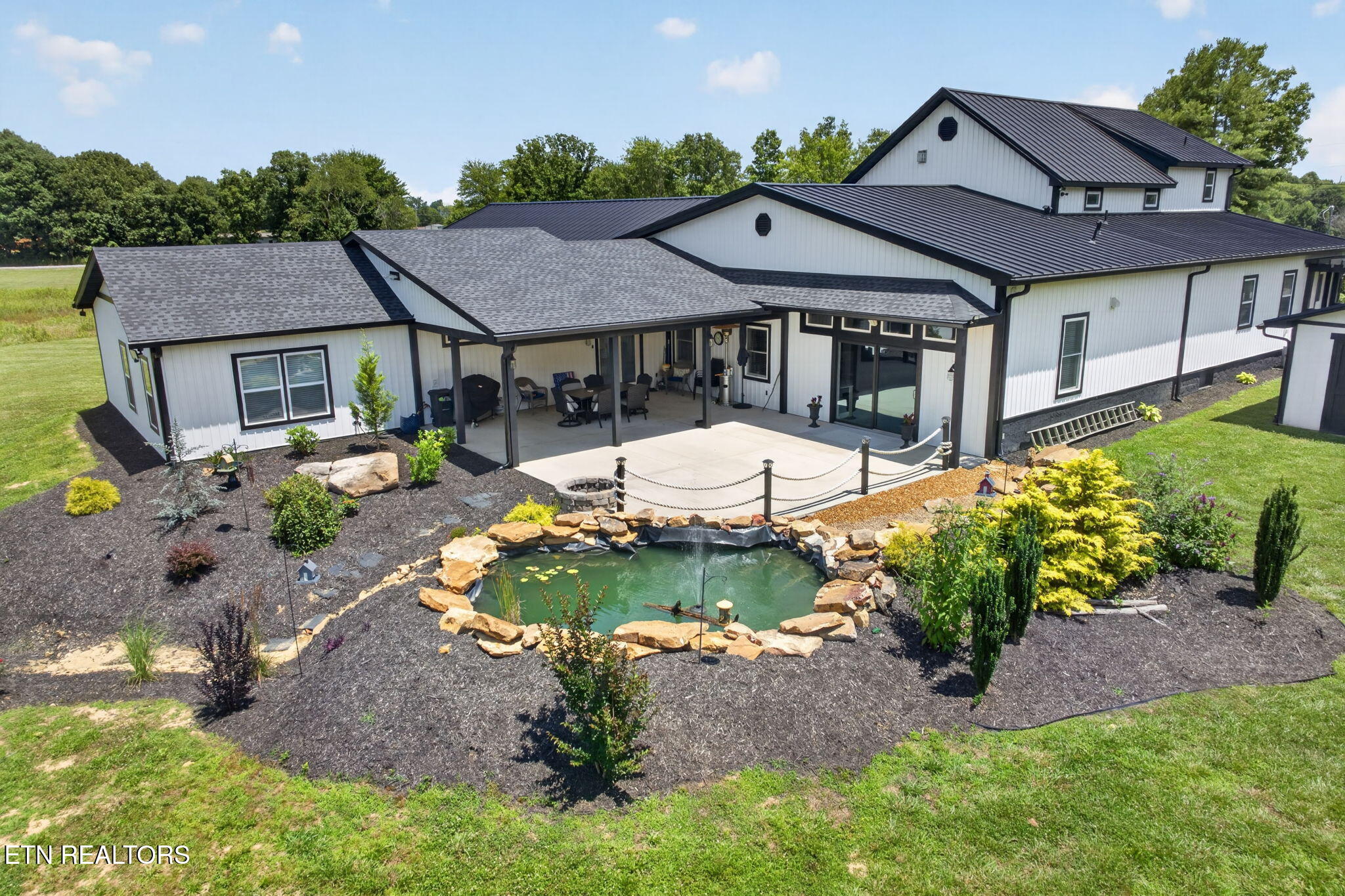 3358 Plateau Road Crossville TN 38571