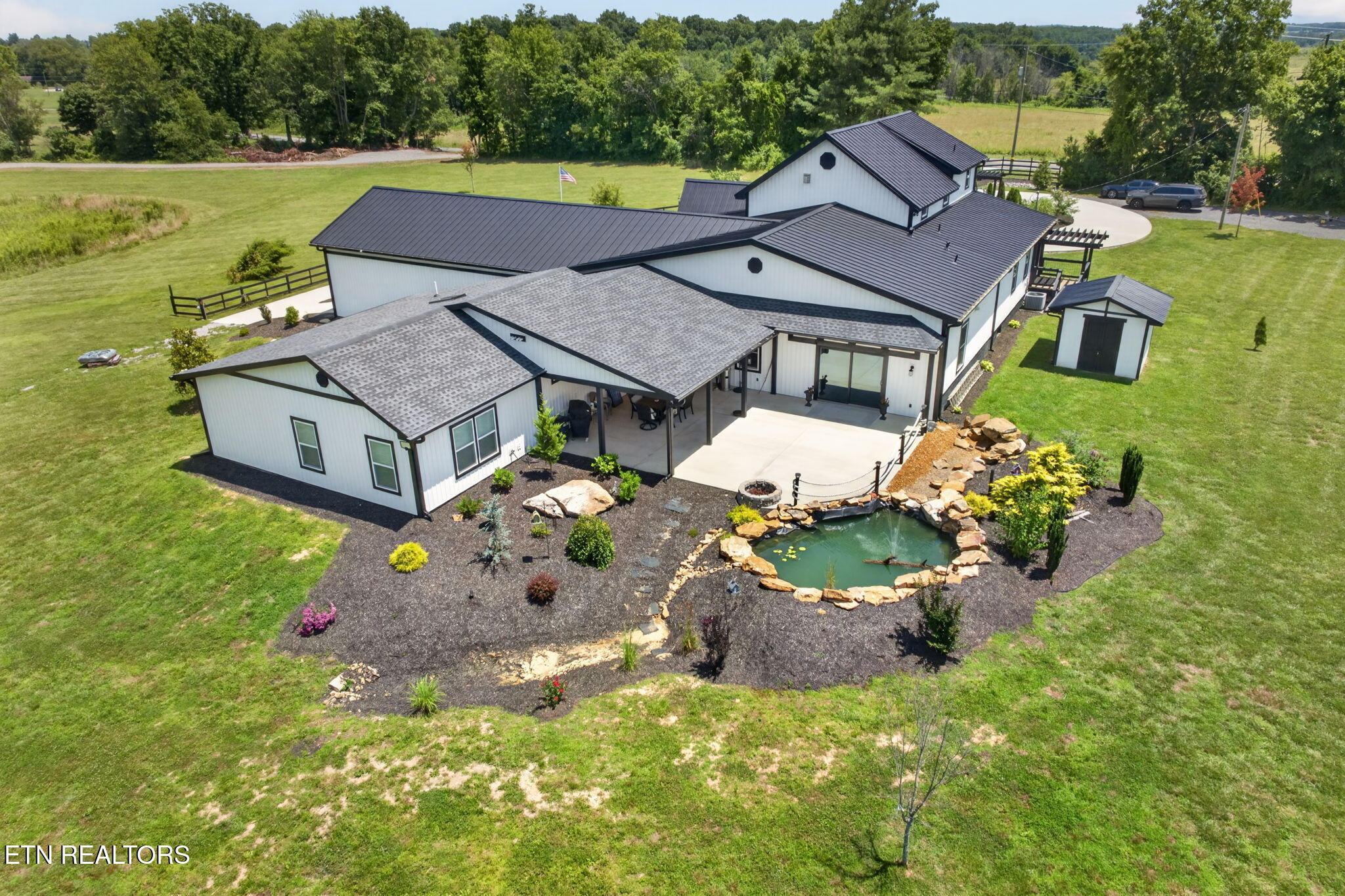 3358 Plateau Road Crossville TN 38571
