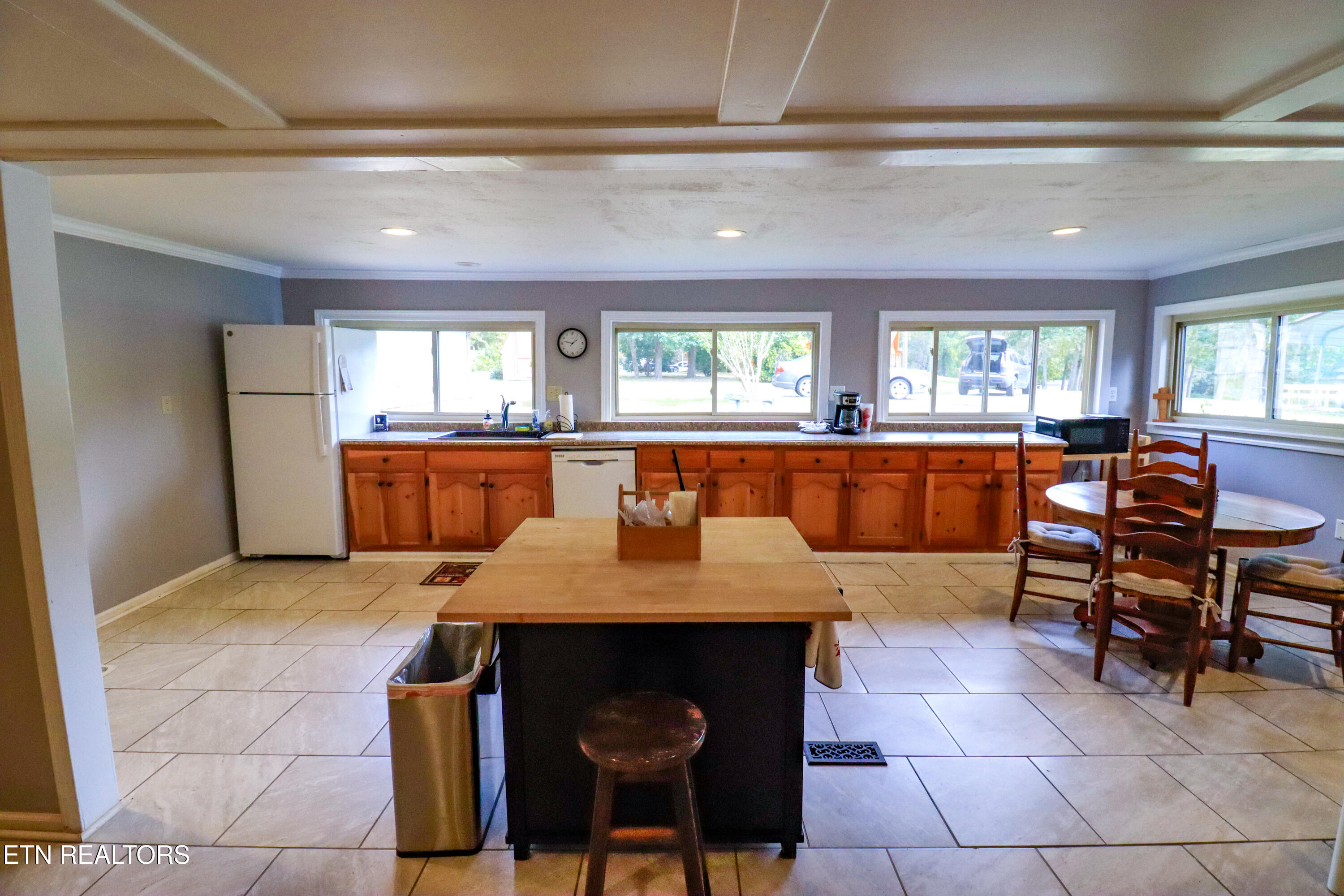 130 Hickory Lane Kingston TN 37763