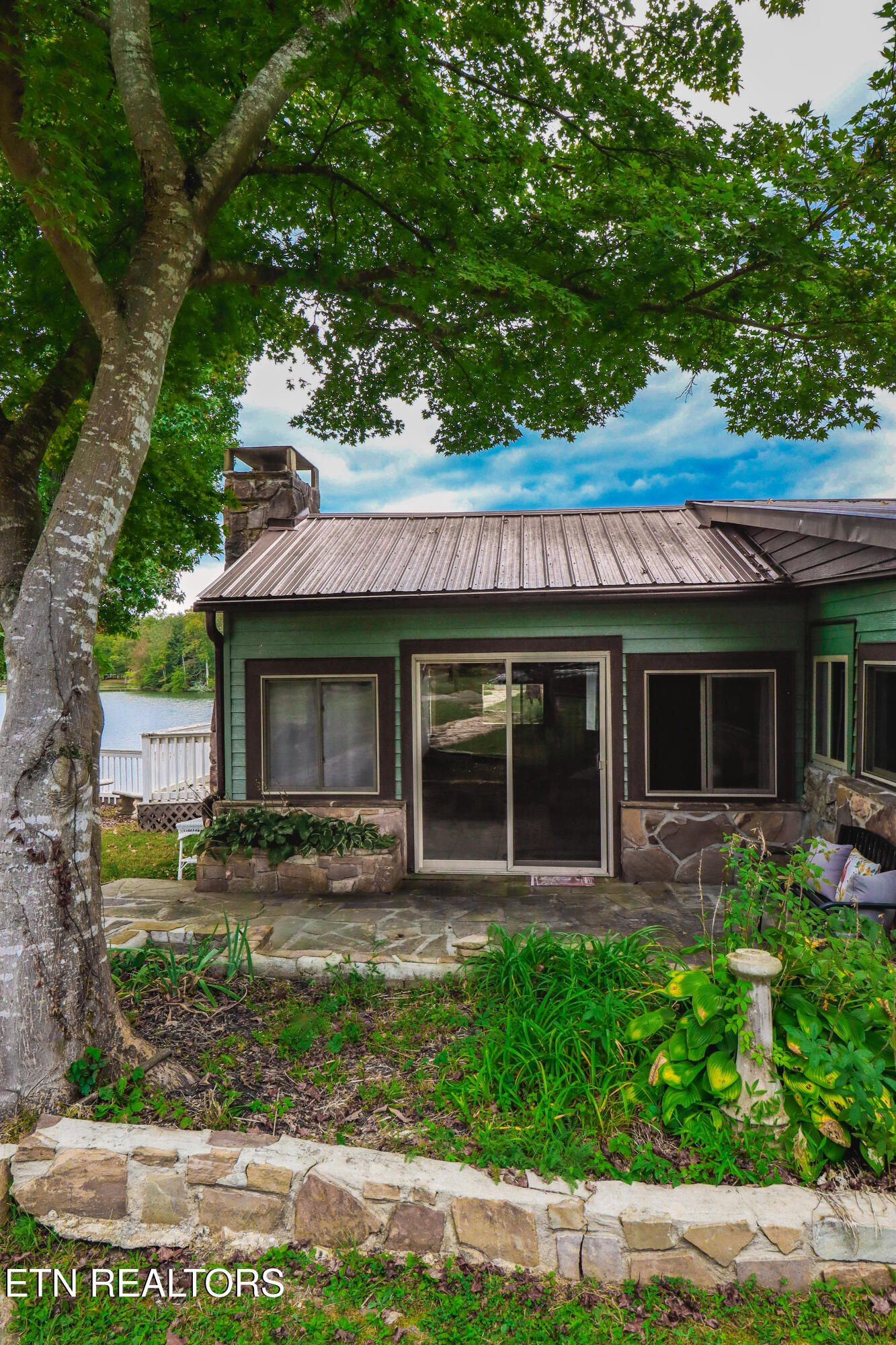 130 Hickory Lane Kingston TN 37763
