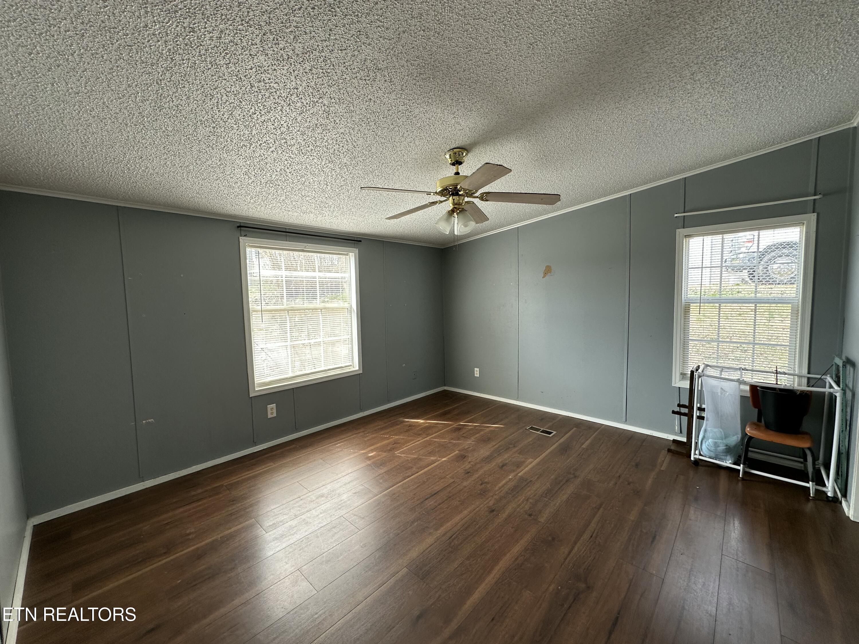 408 W Rathburn Street Rockwood TN 37854