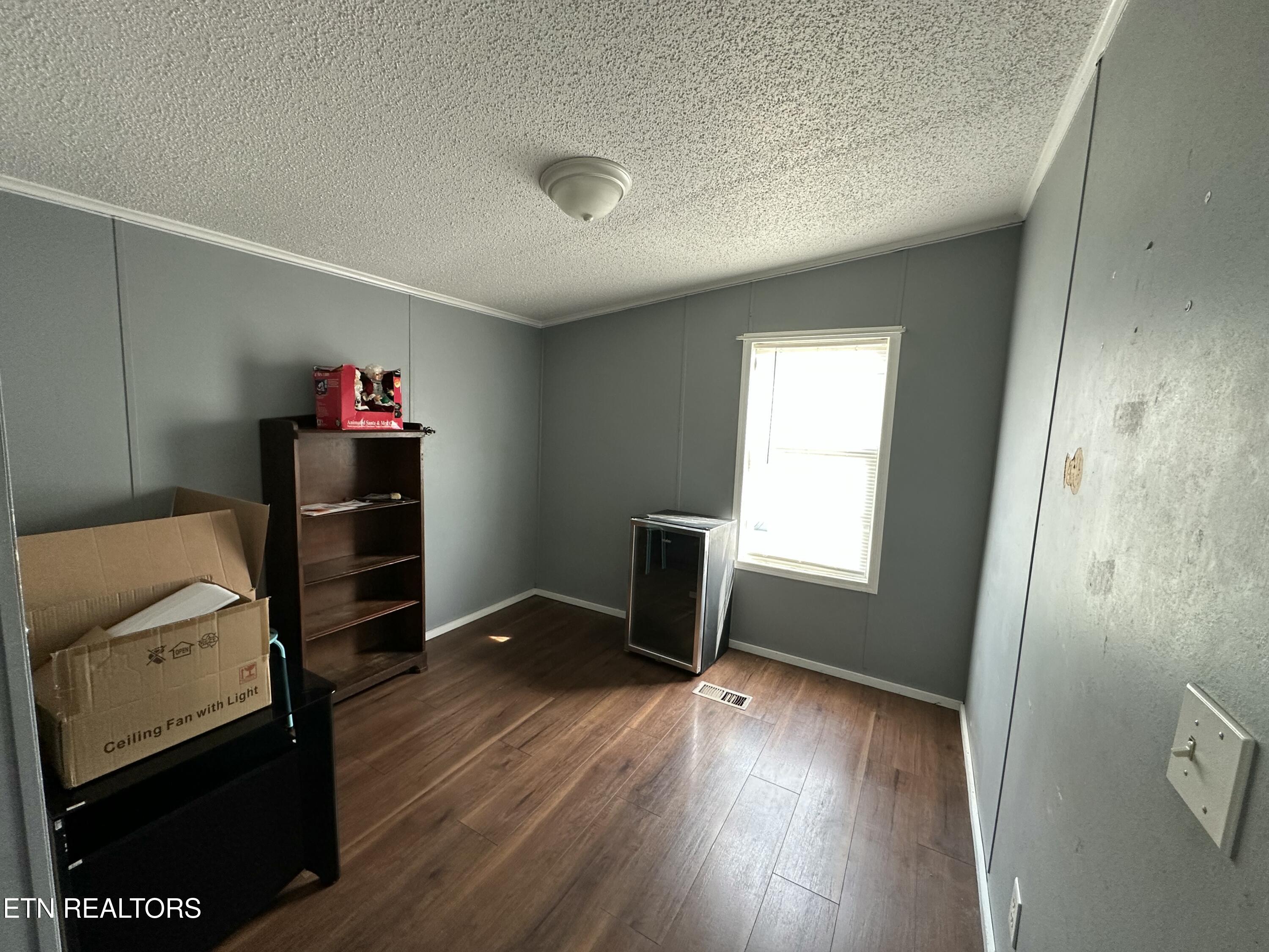 408 W Rathburn Street Rockwood TN 37854