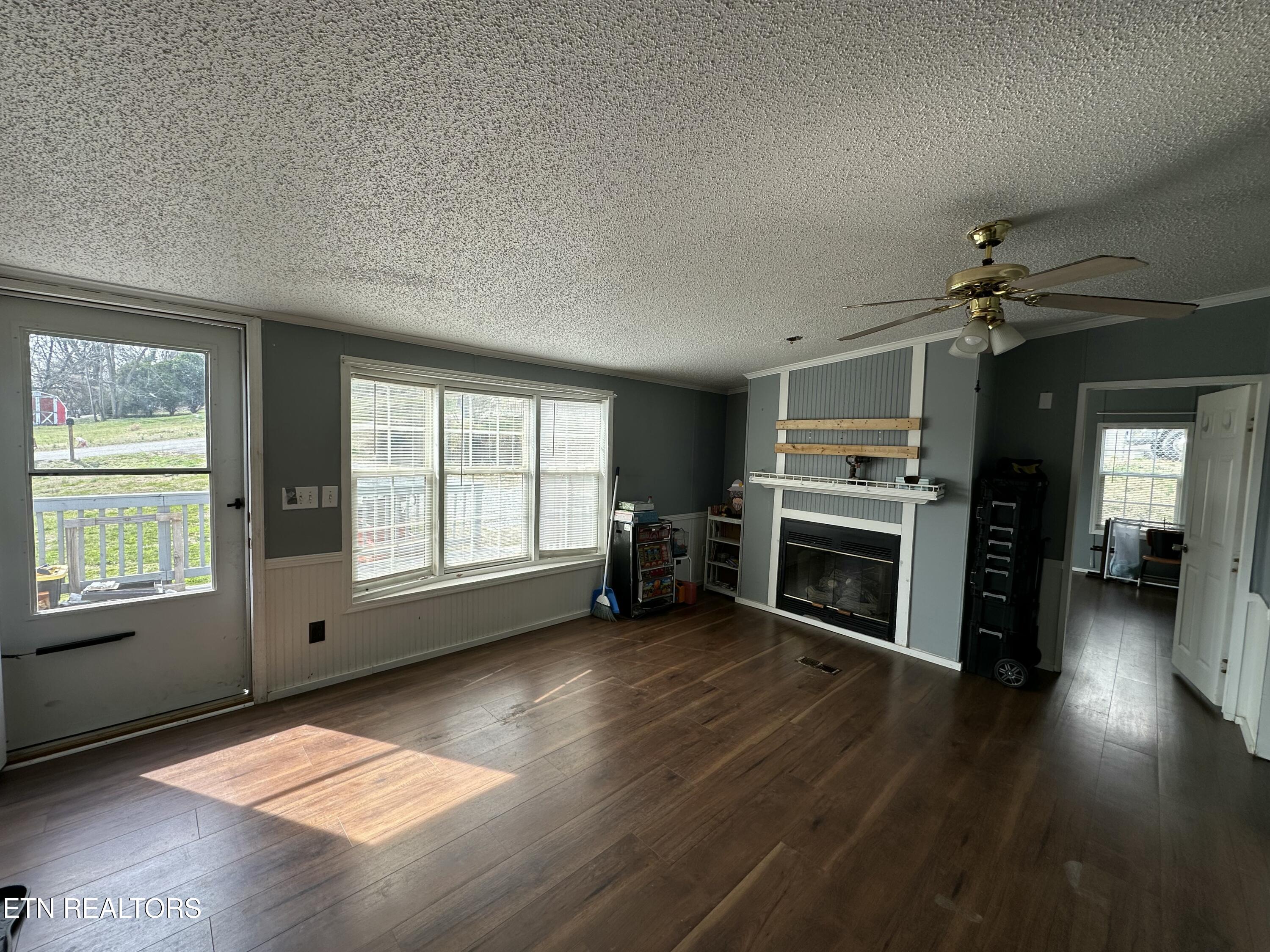 408 W Rathburn Street Rockwood TN 37854