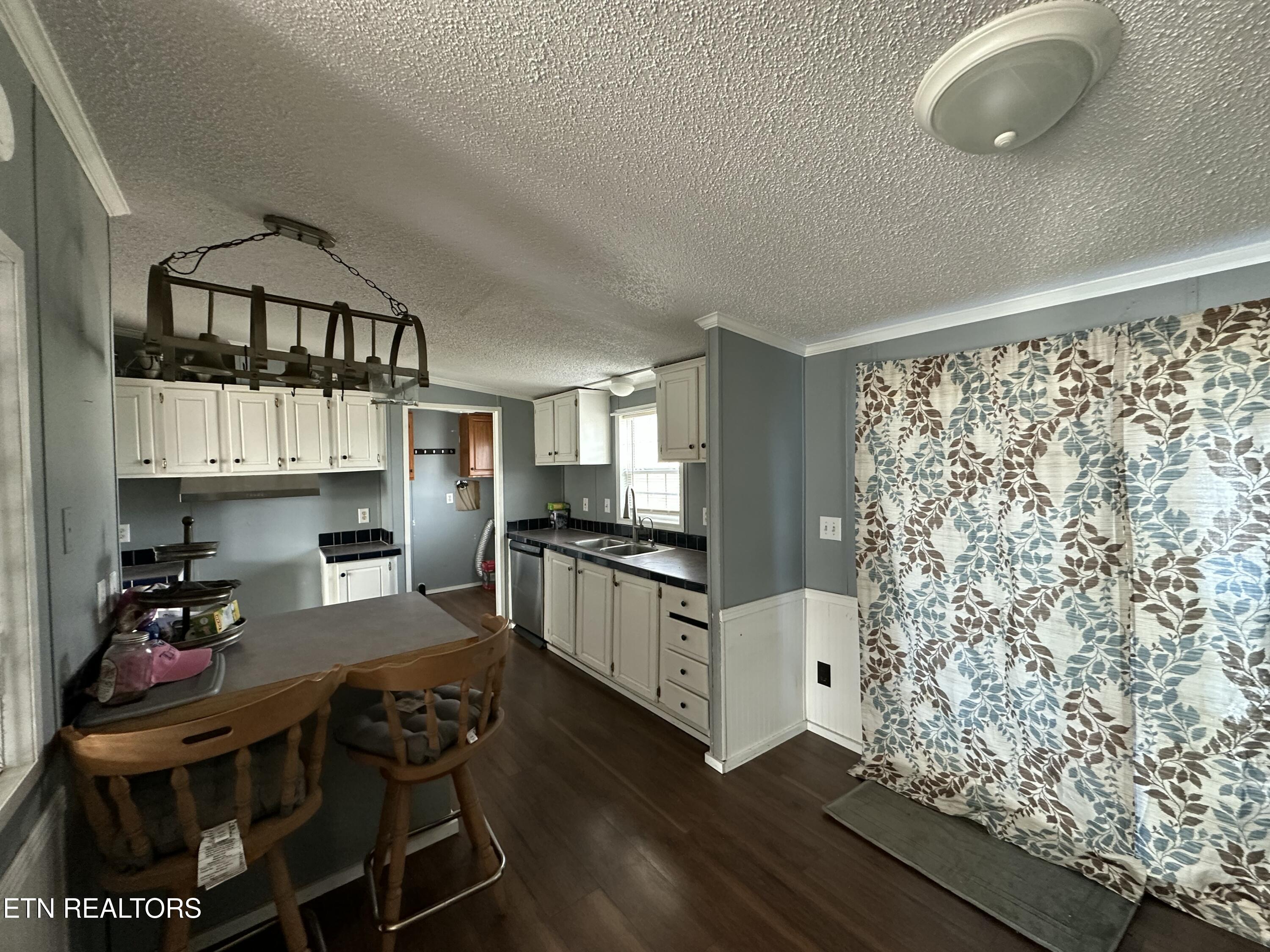 408 W Rathburn Street Rockwood TN 37854