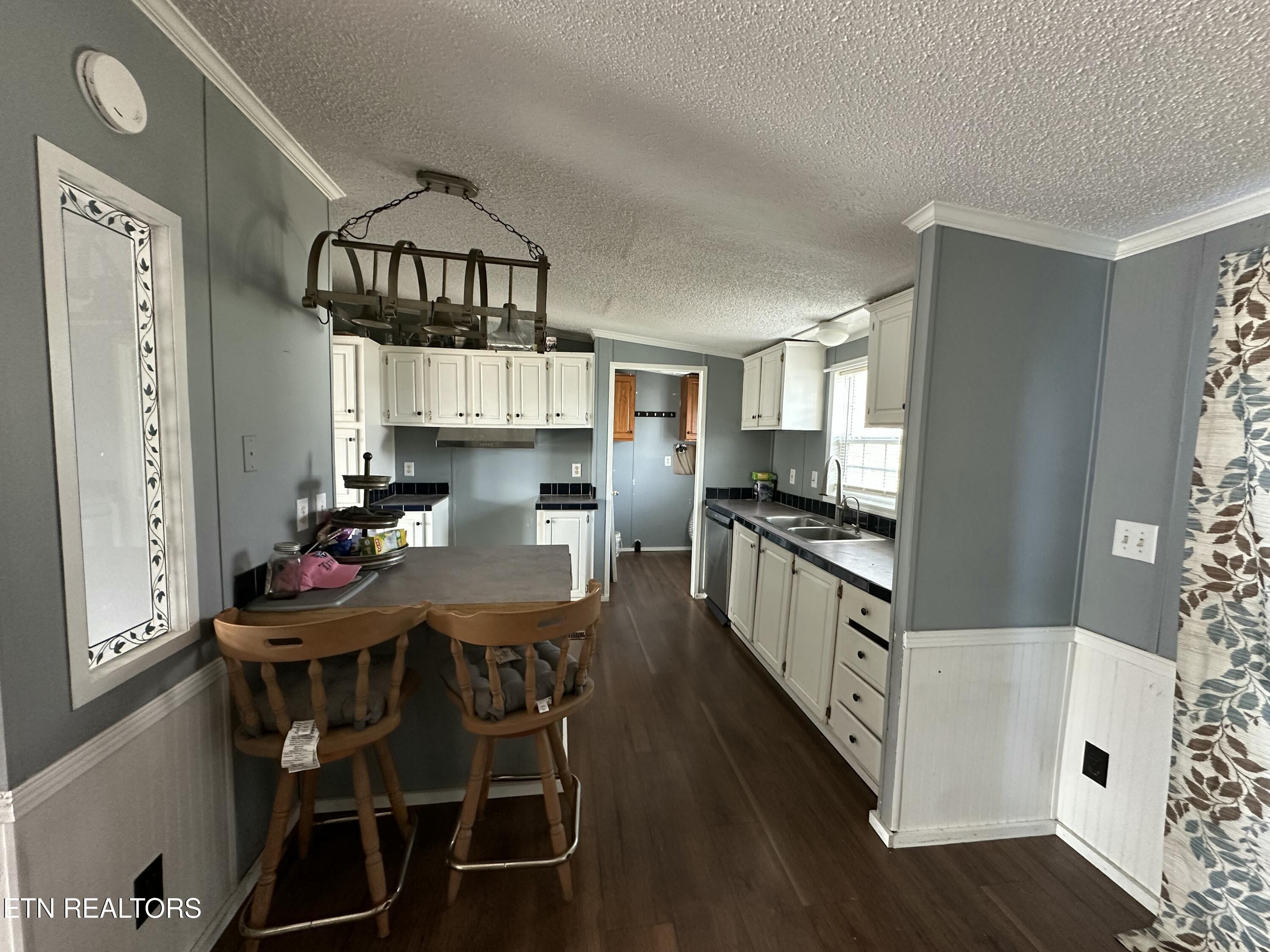 408 W Rathburn Street Rockwood TN 37854