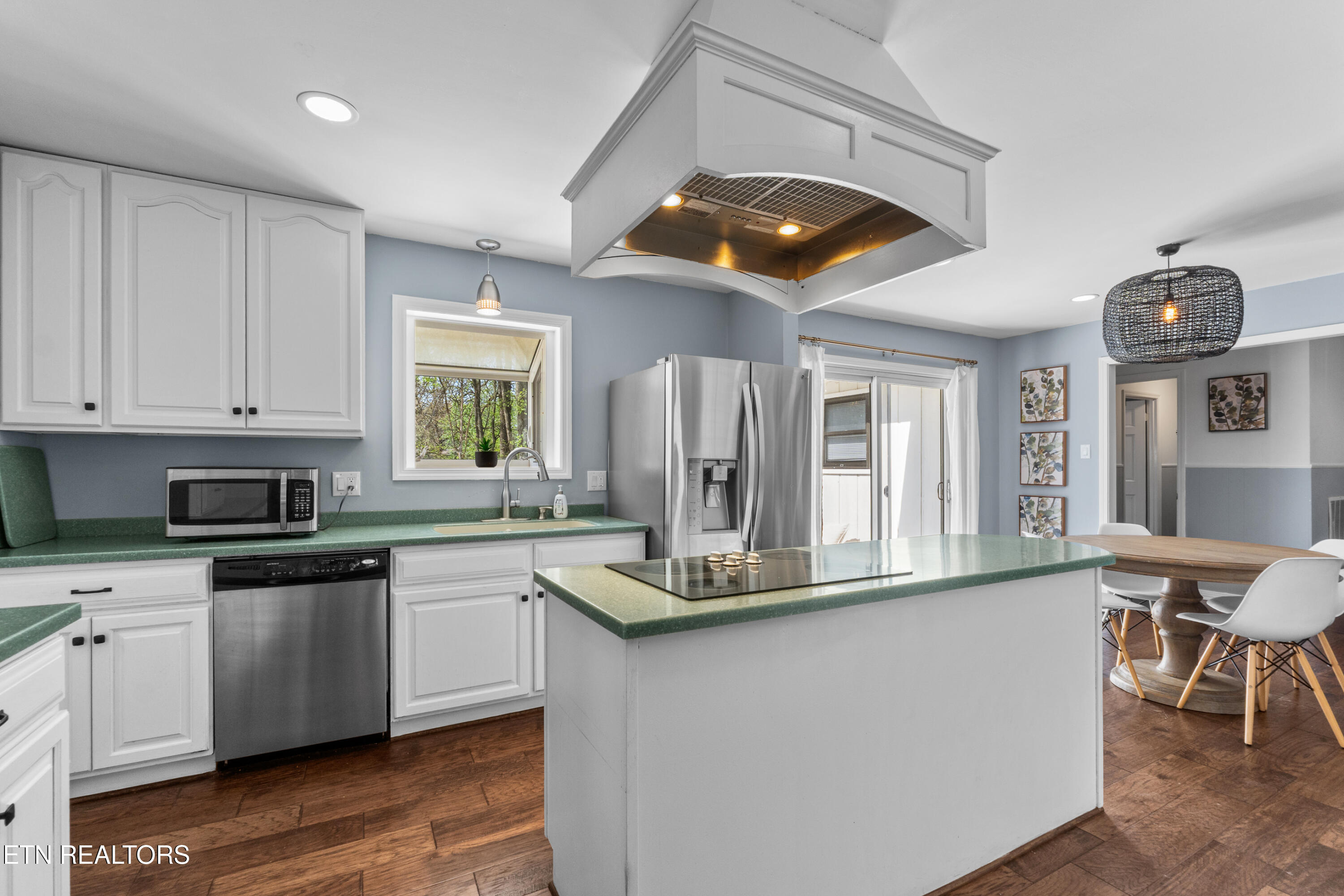 2219 Canterbury Circle Maryville TN 37803