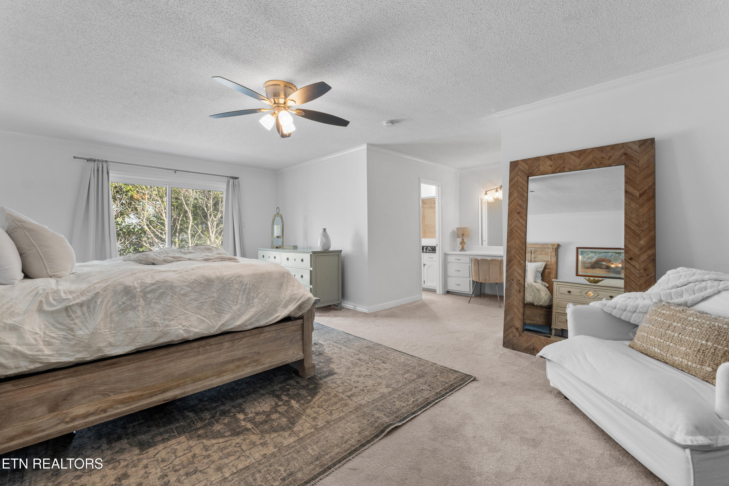 2219 Canterbury Circle Maryville TN 37803
