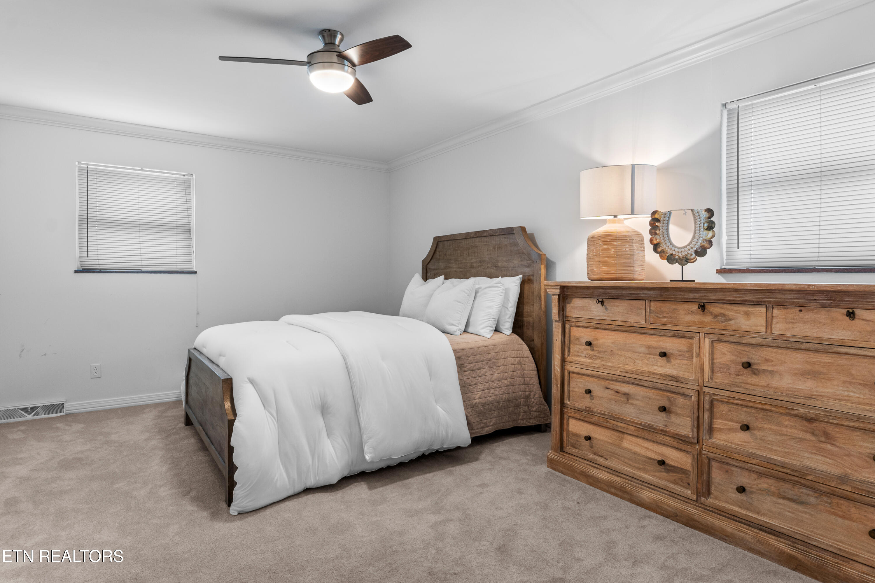 2219 Canterbury Circle Maryville TN 37803