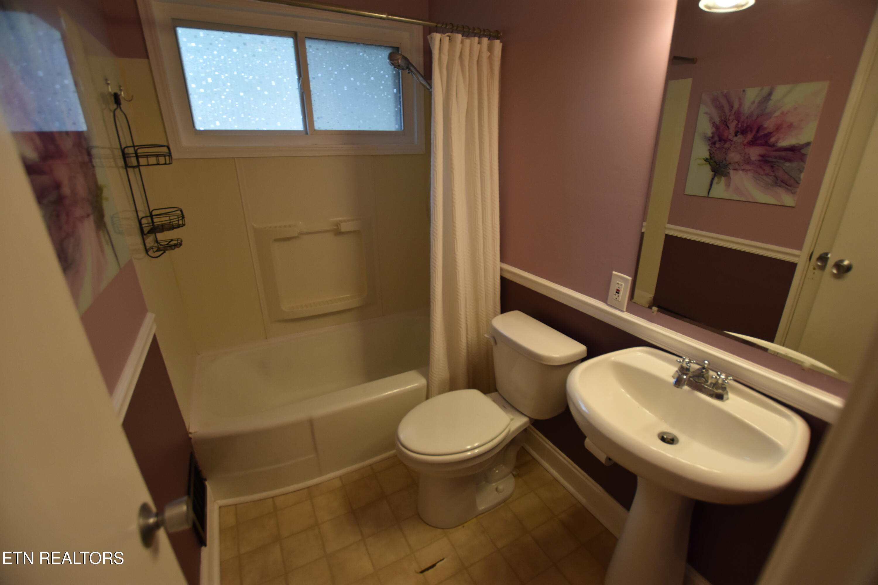 127 Amherst Lane Oak Ridge TN 37830