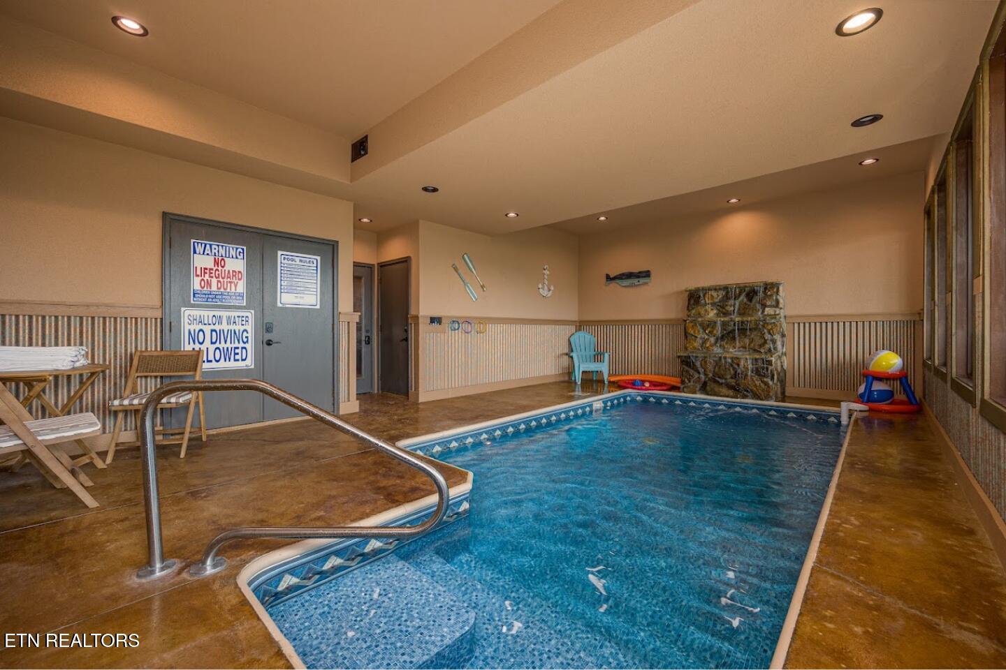 2520 Mountain Holly Way Sevierville TN 37862