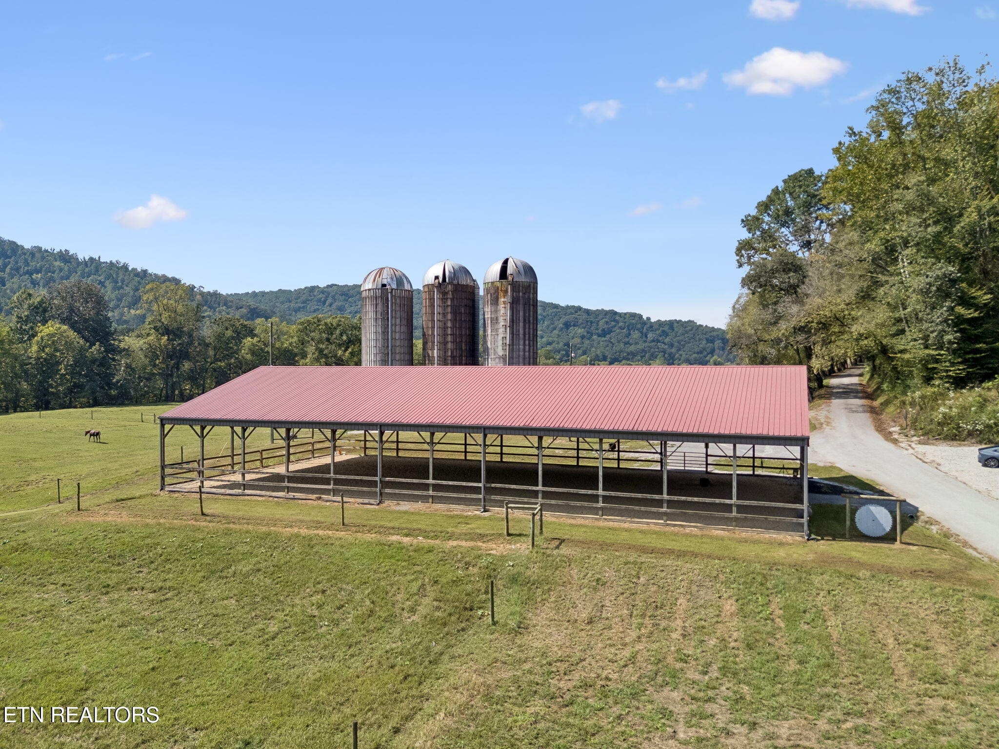 315 Miller Hollow Lane Rocky Top TN 37769